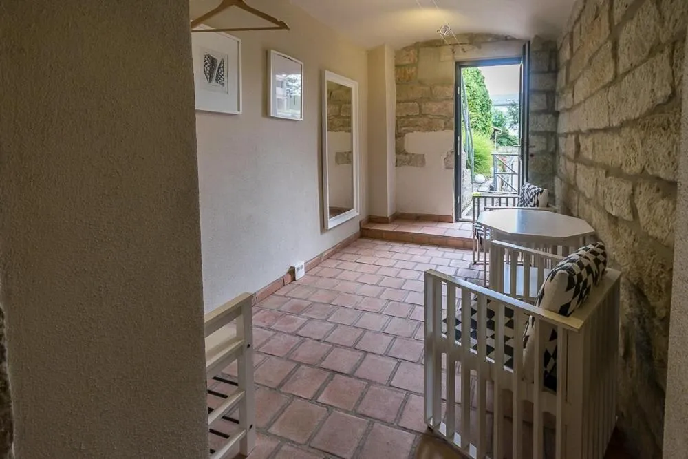 Facade/entrance in Albergo-Toscana