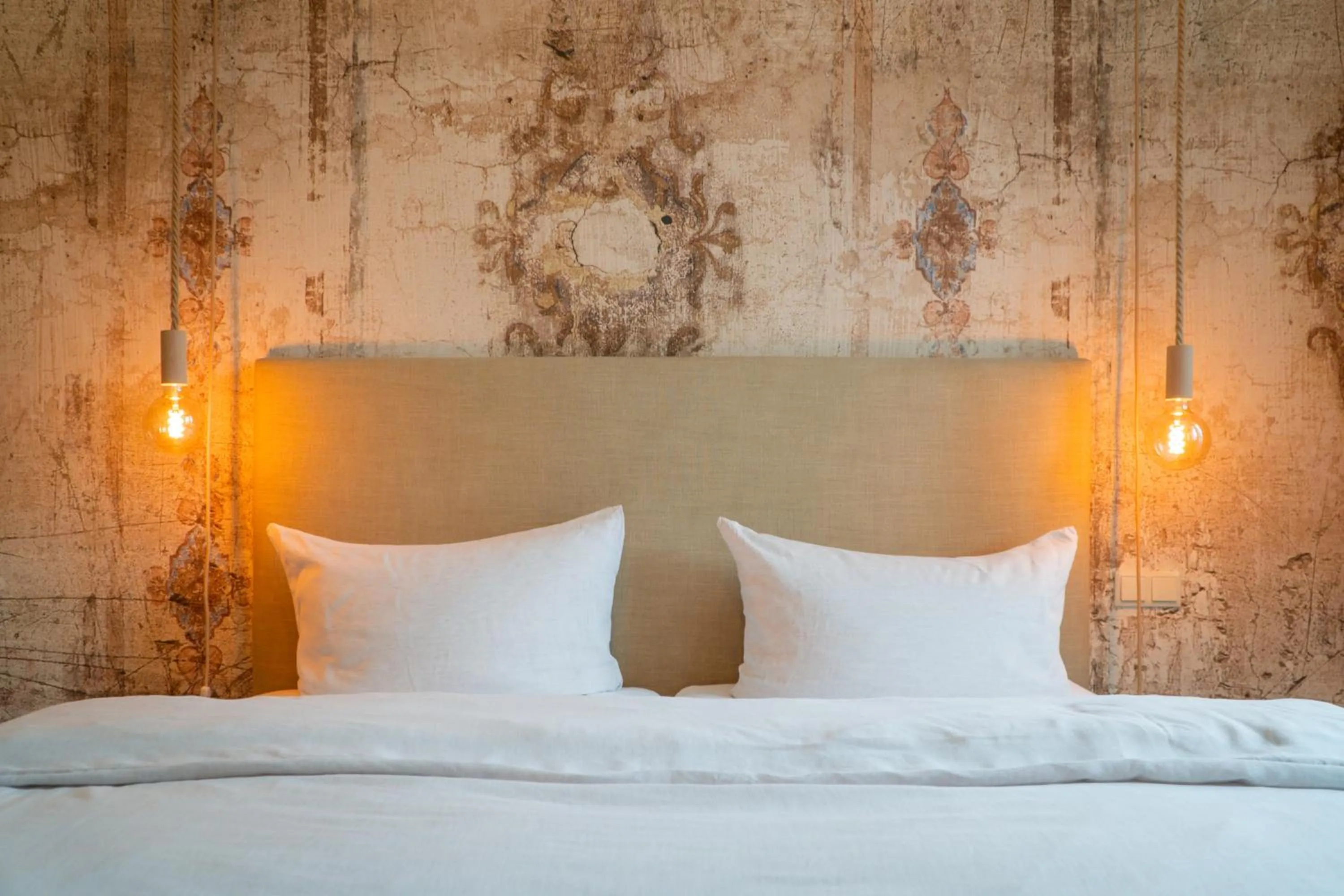 Bed in Albergo-Toscana