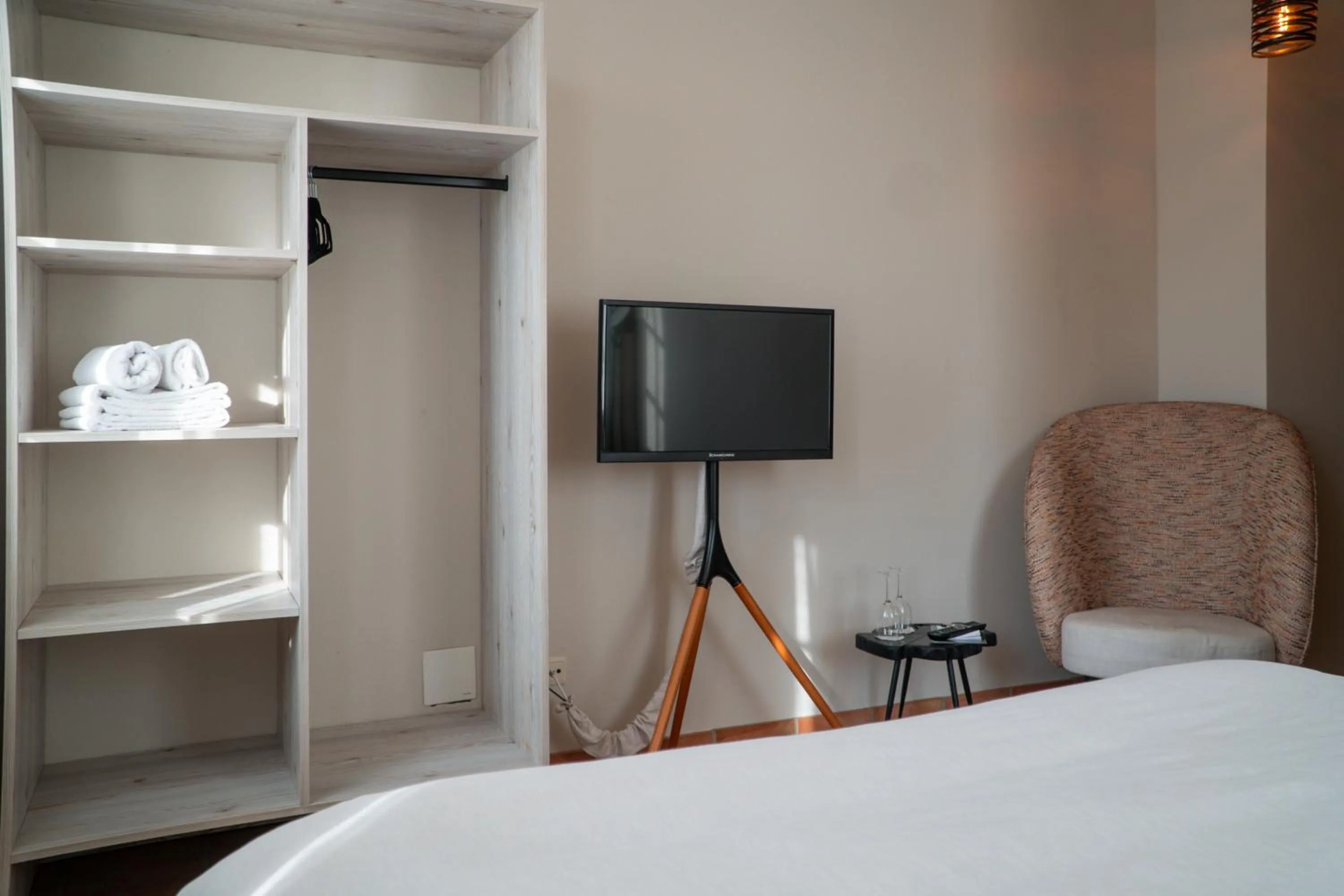 Decorative detail, Bed in Albergo-Toscana