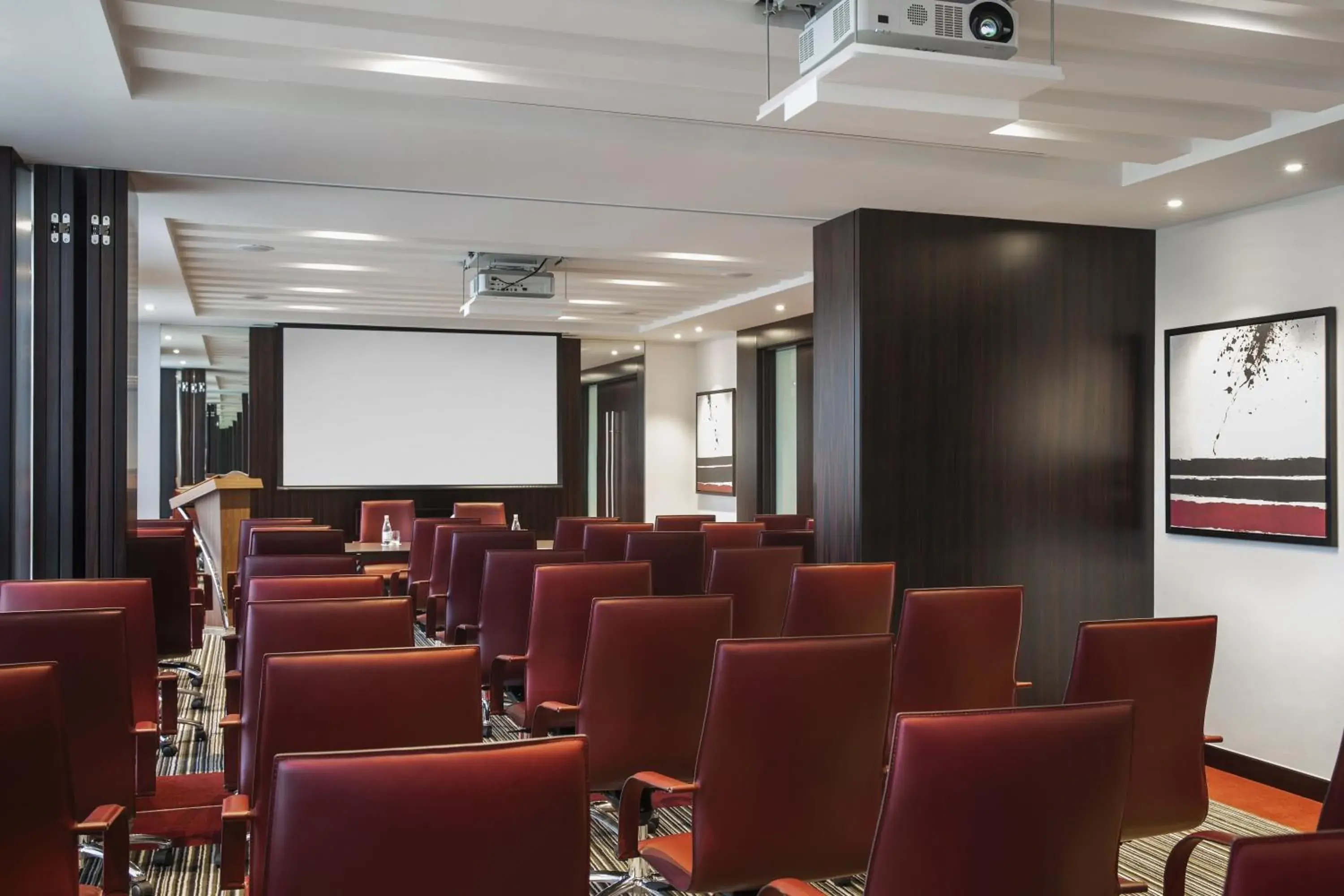 Business facilities in Centro Salama Jeddah by Rotana Business facilities in Centro Salama Jeddah by Rotana