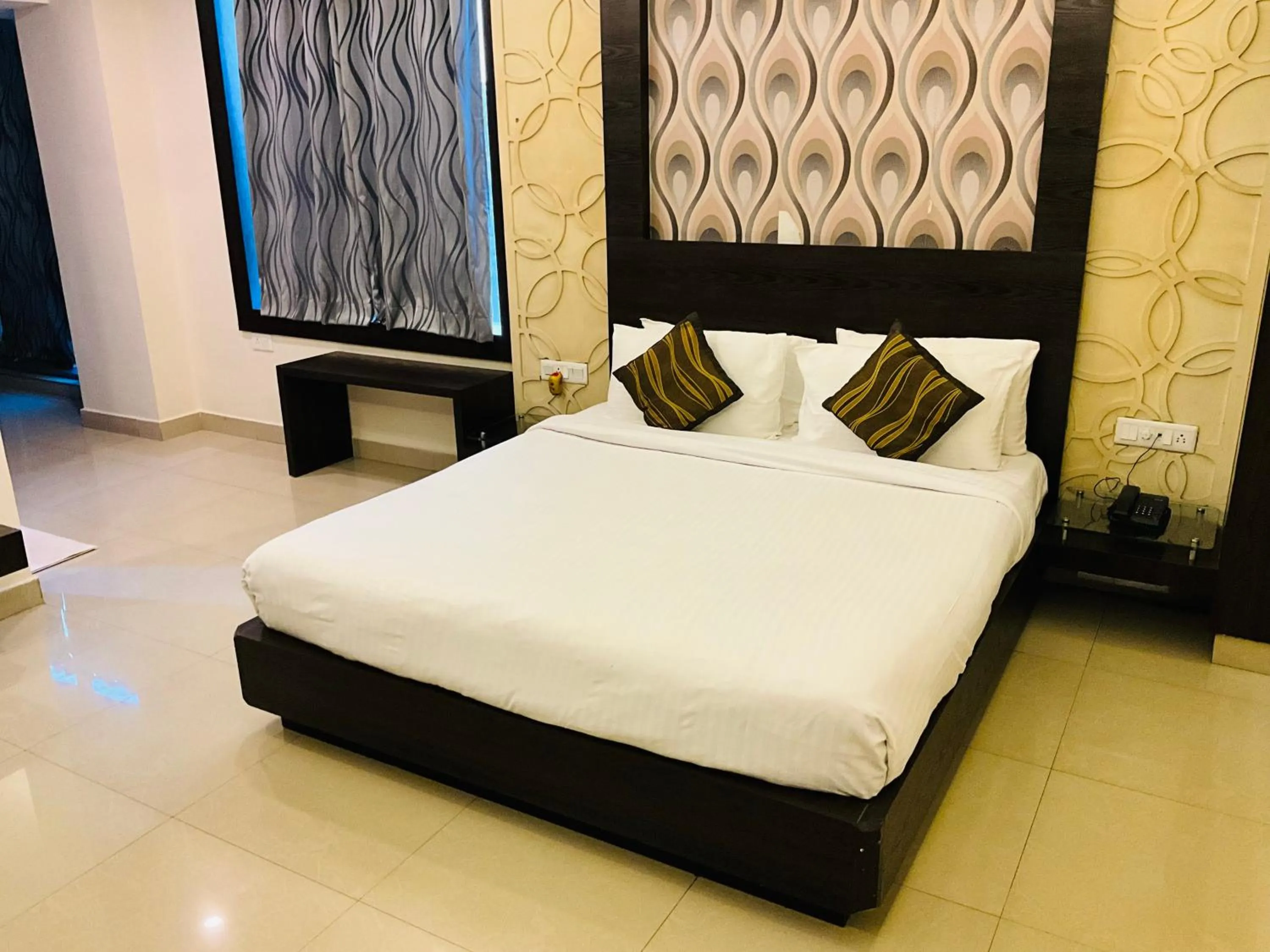 Bedroom, Bed in Hotel Galaxy