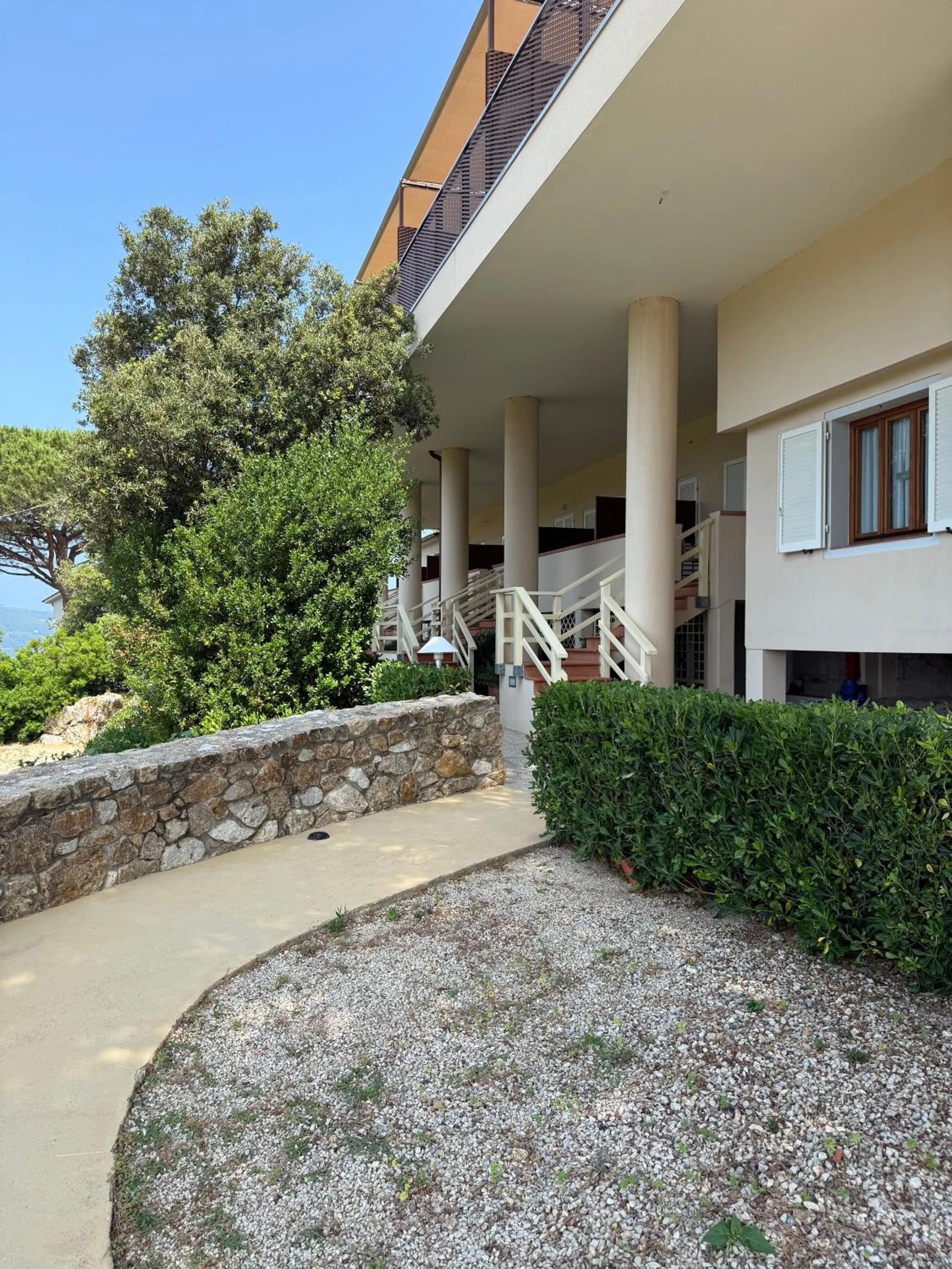 Property building in Hotel La Perla Del Golfo