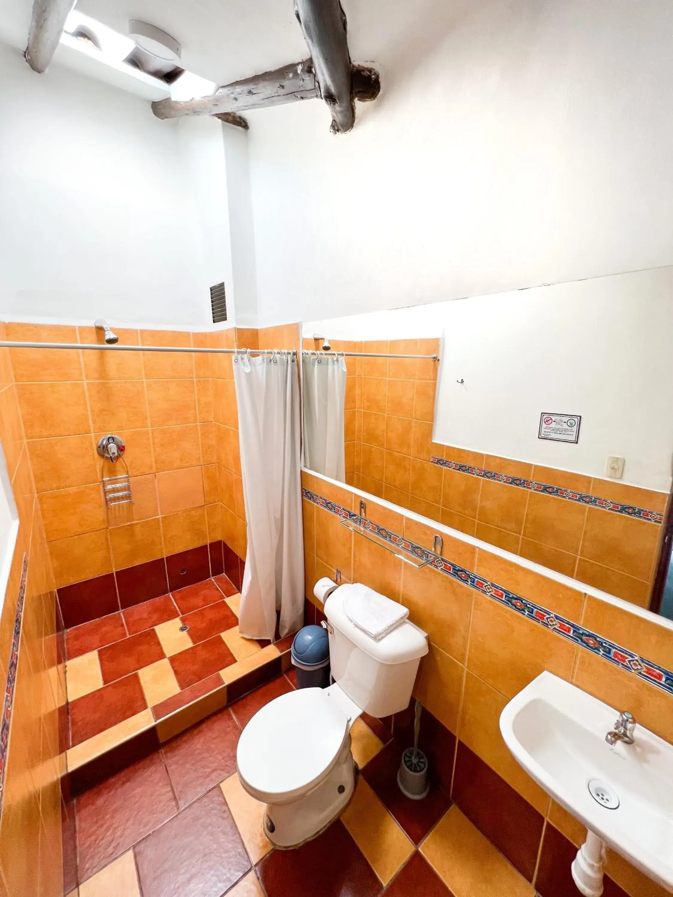 Family Room with Private Bathroom (3 guest) in Hostal Teatro Inka Family Room with Private Bathroom (3 guest) in Hostal Teatro Inka