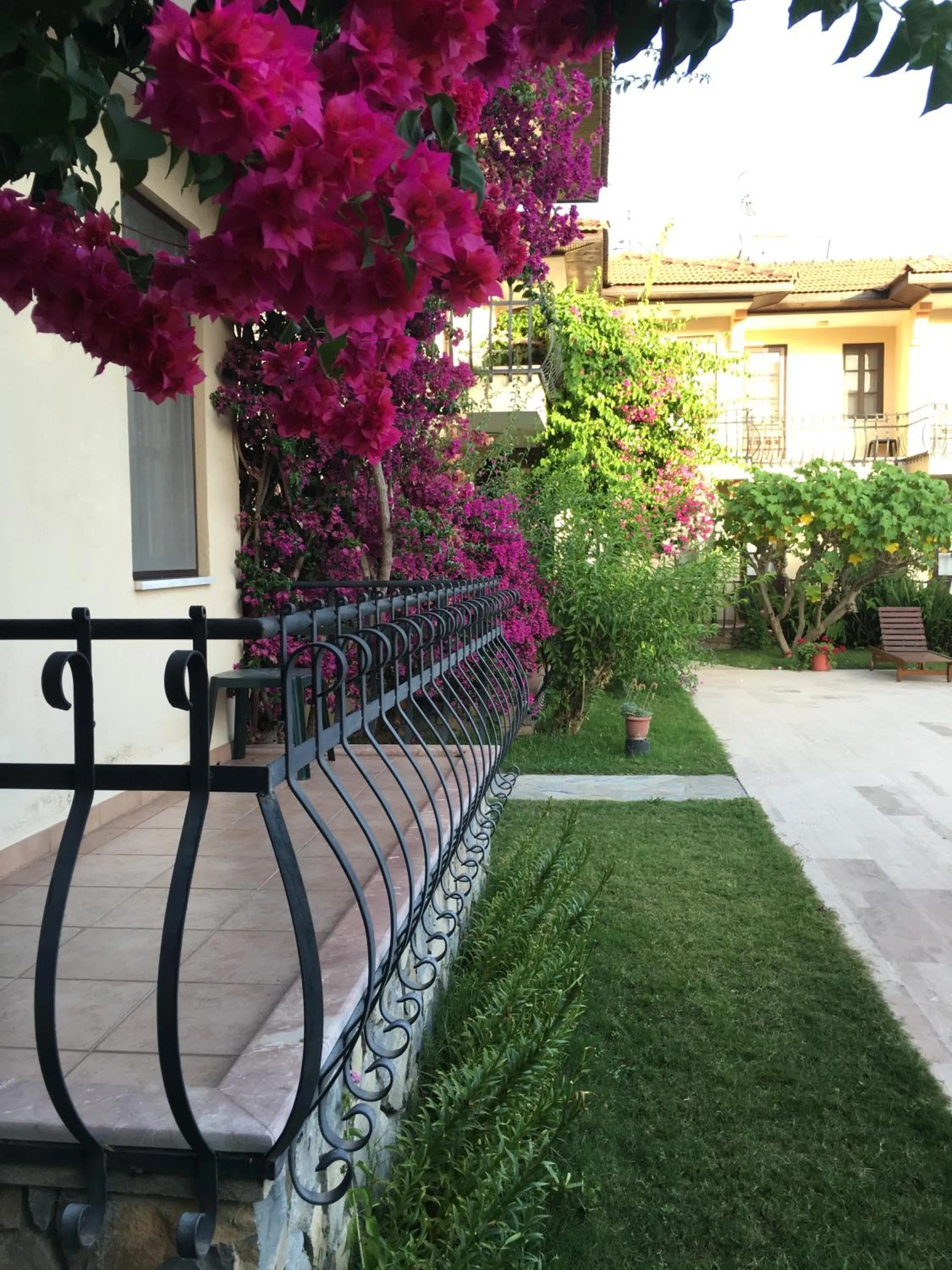 Garden view in Görkem Apart Otel