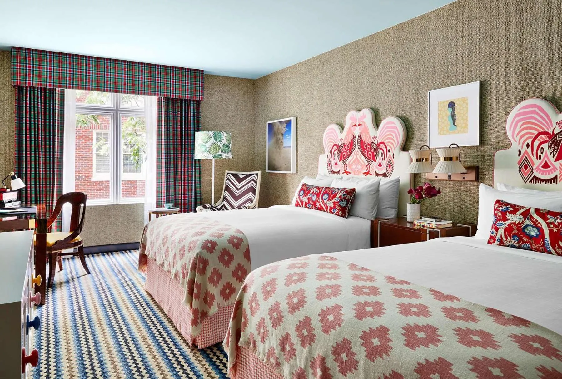 Bed in Graduate by Hilton Columbia SC