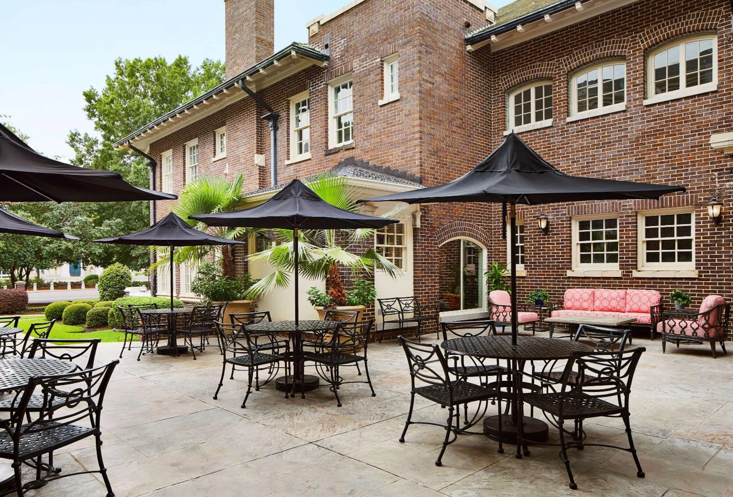Patio in Graduate by Hilton Columbia SC