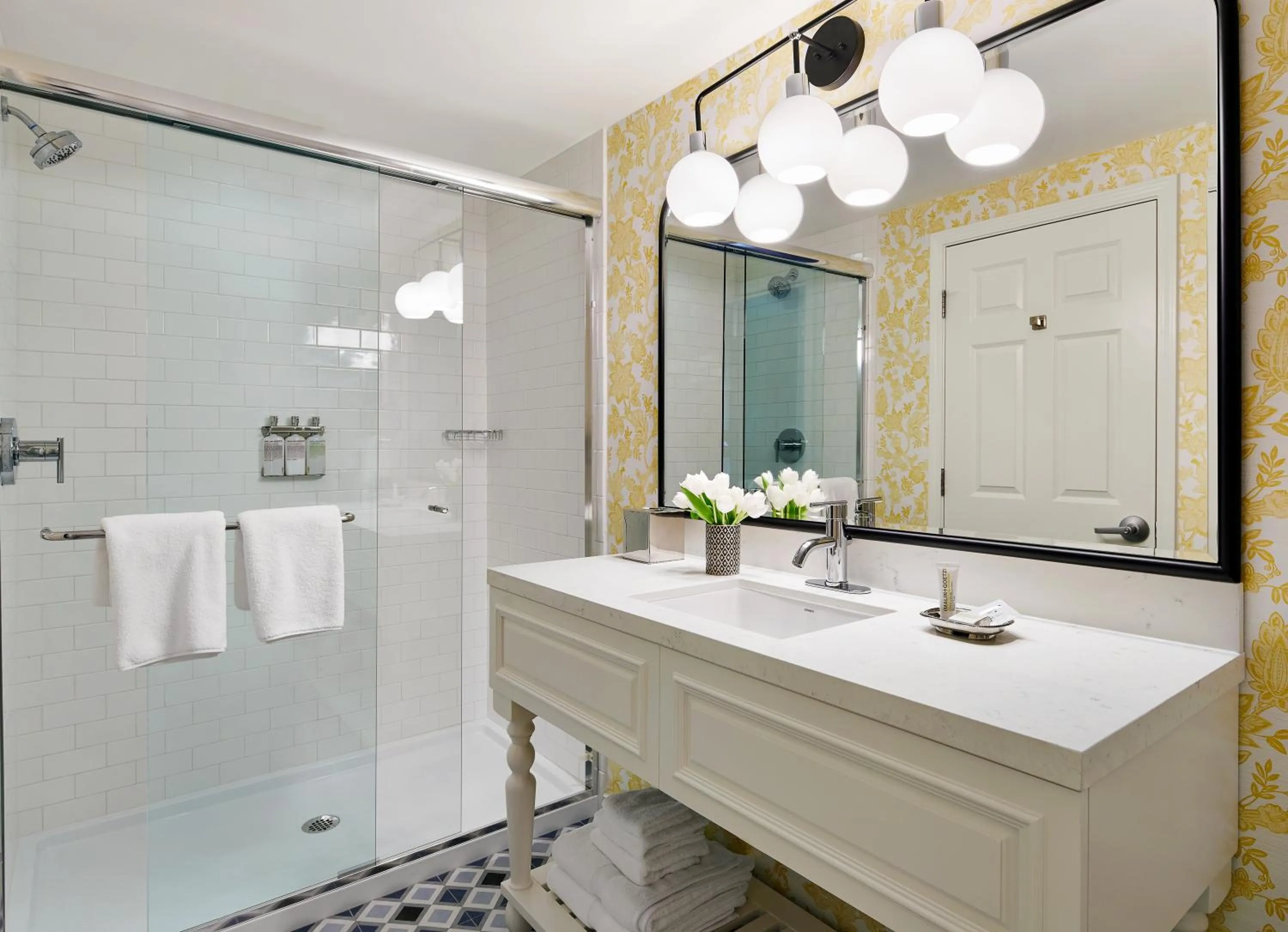 Bathroom in Graduate by Hilton Columbia SC