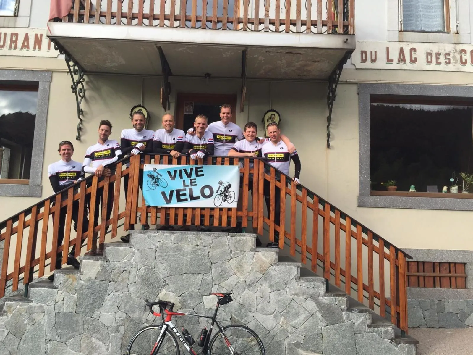 Property building in Hotel du lac des Corbeaux