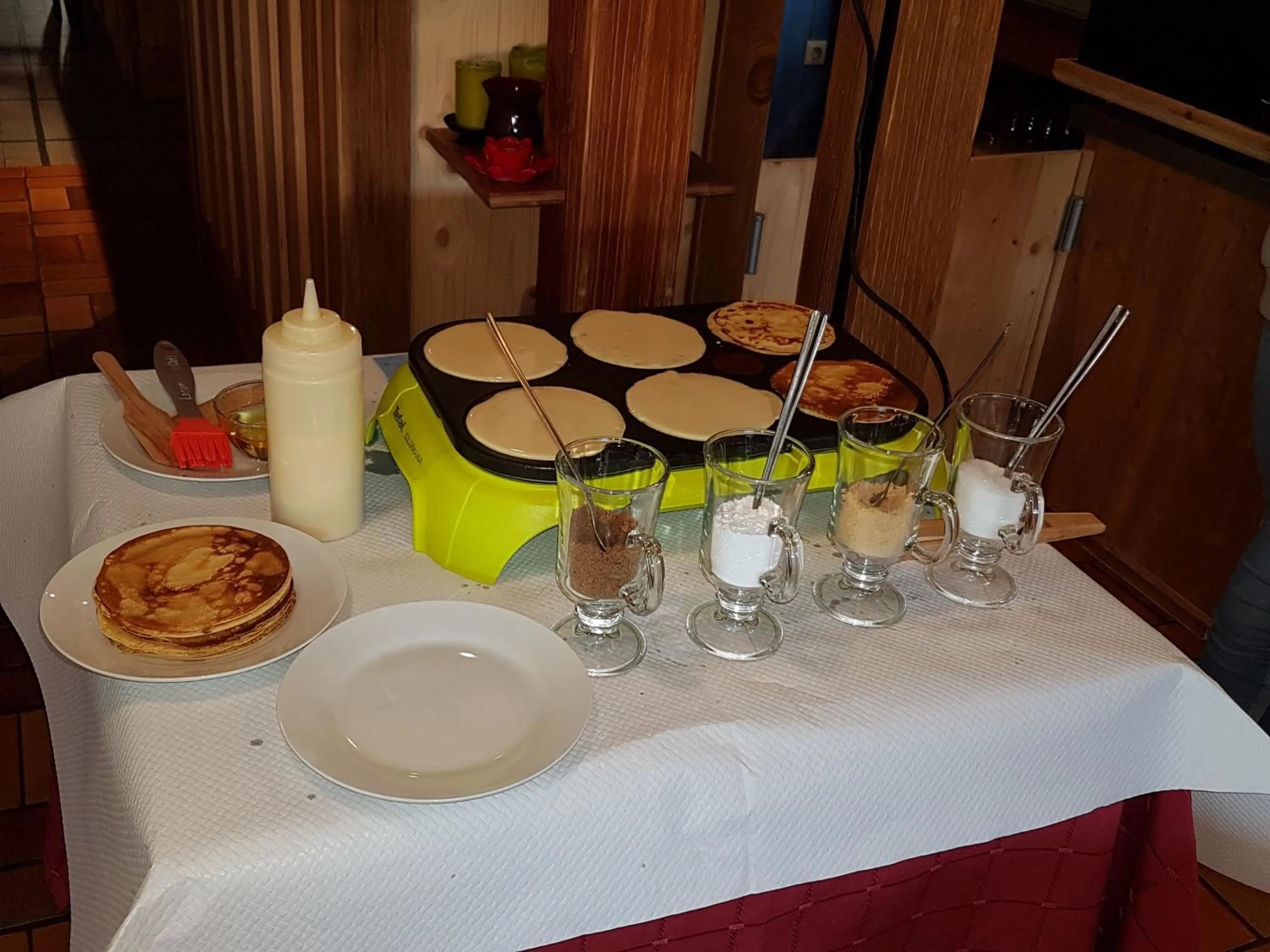 Restaurant/places to eat in Hotel du lac des Corbeaux