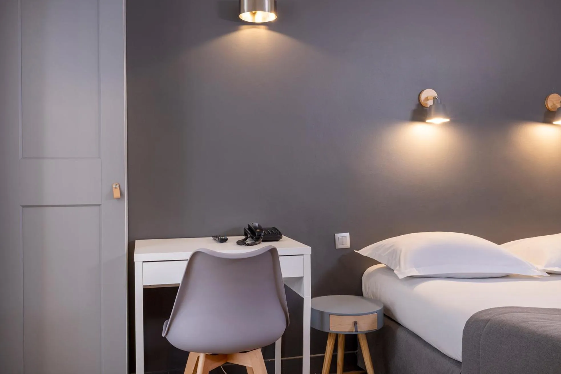 Bed in Paris Legendre