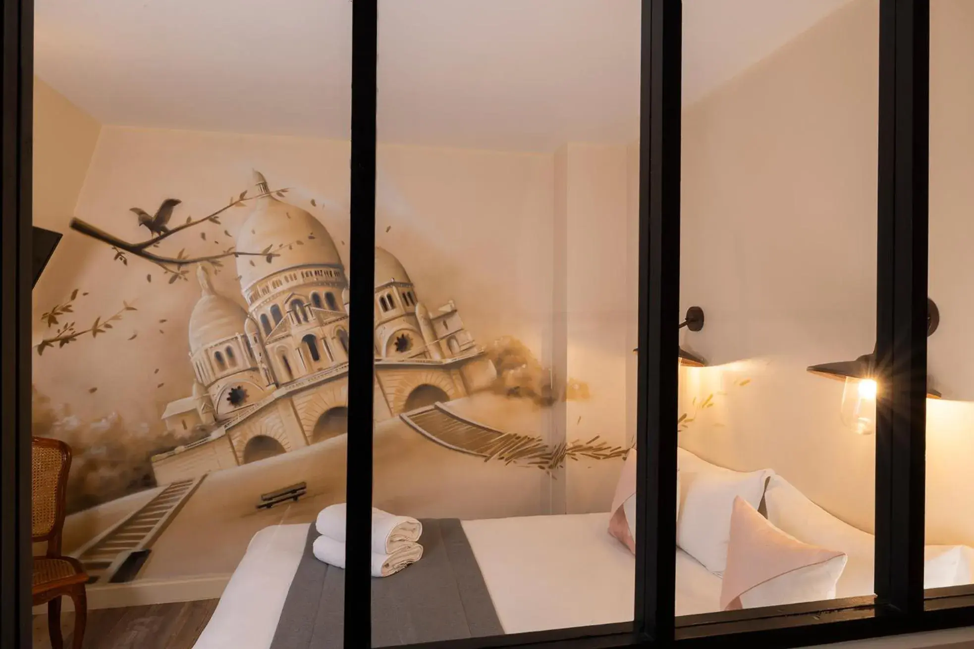 Bed in Paris Legendre Bed in Paris Legendre