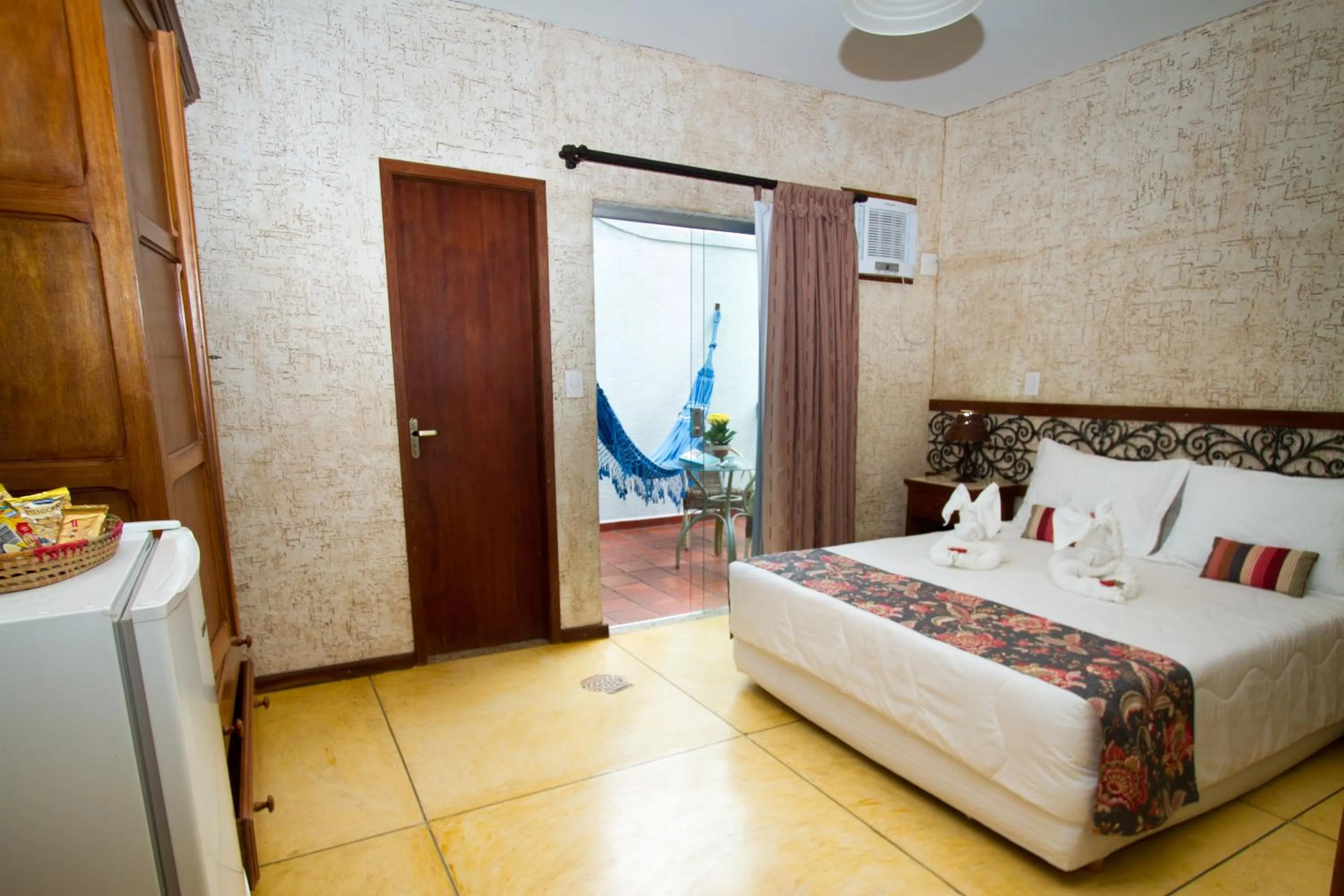 Photo of the whole room, Bed in Pousada Brasil Nativo