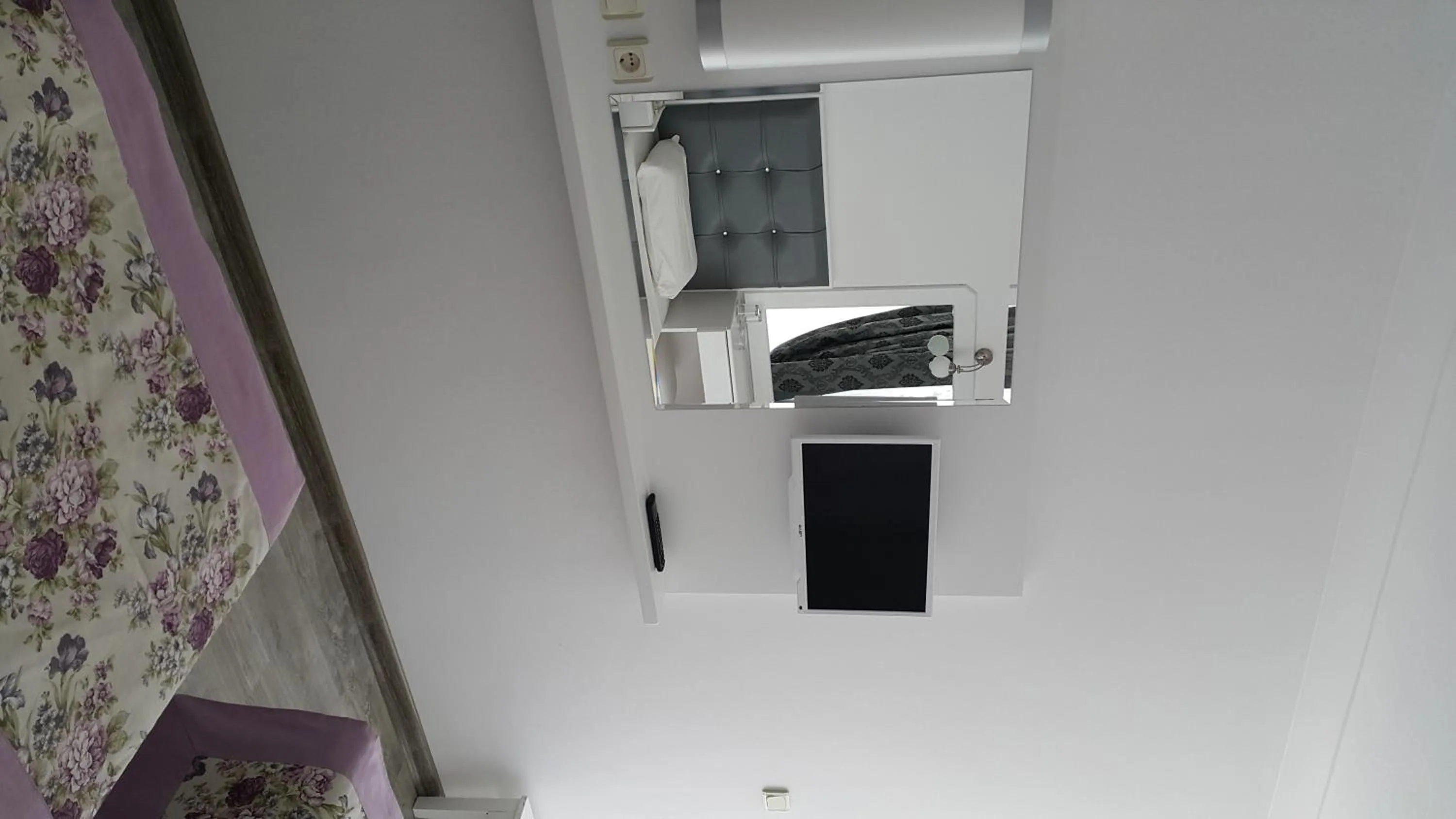 Photo of the whole room in Halıcı Hotel Marmaris