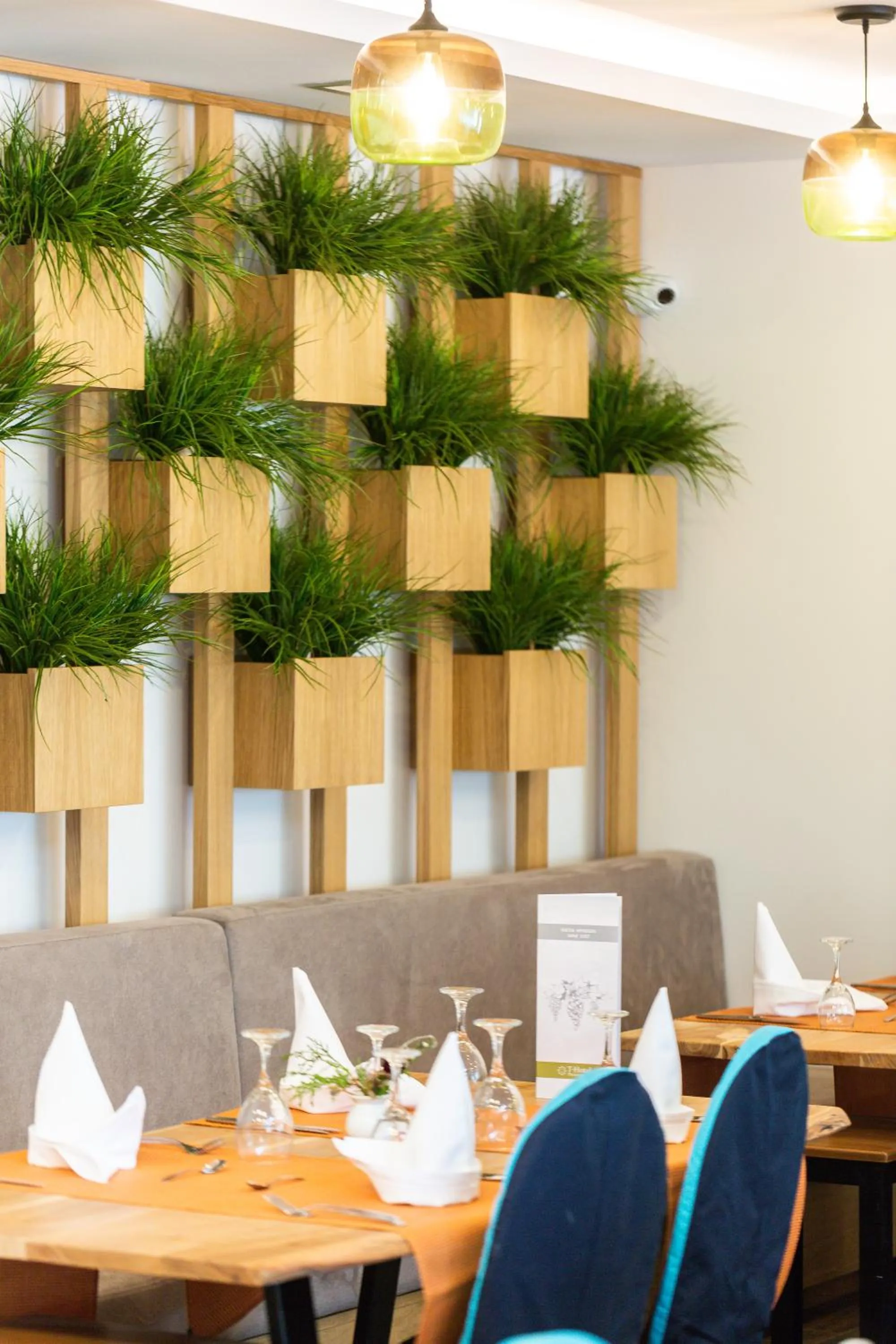 Restaurant/places to eat in T Hotel Premium Suites