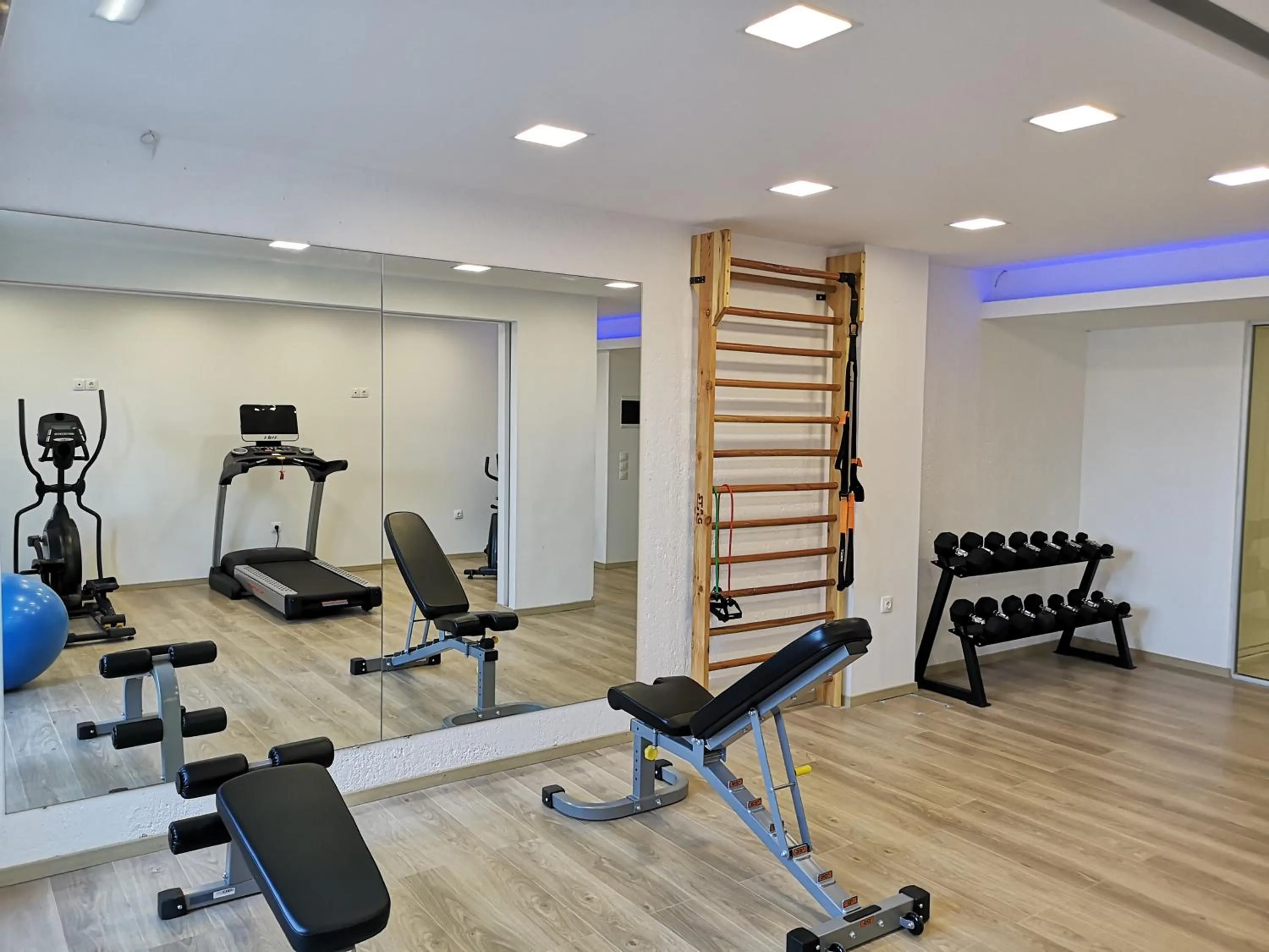 Fitness centre/facilities in Dimitra Hotel