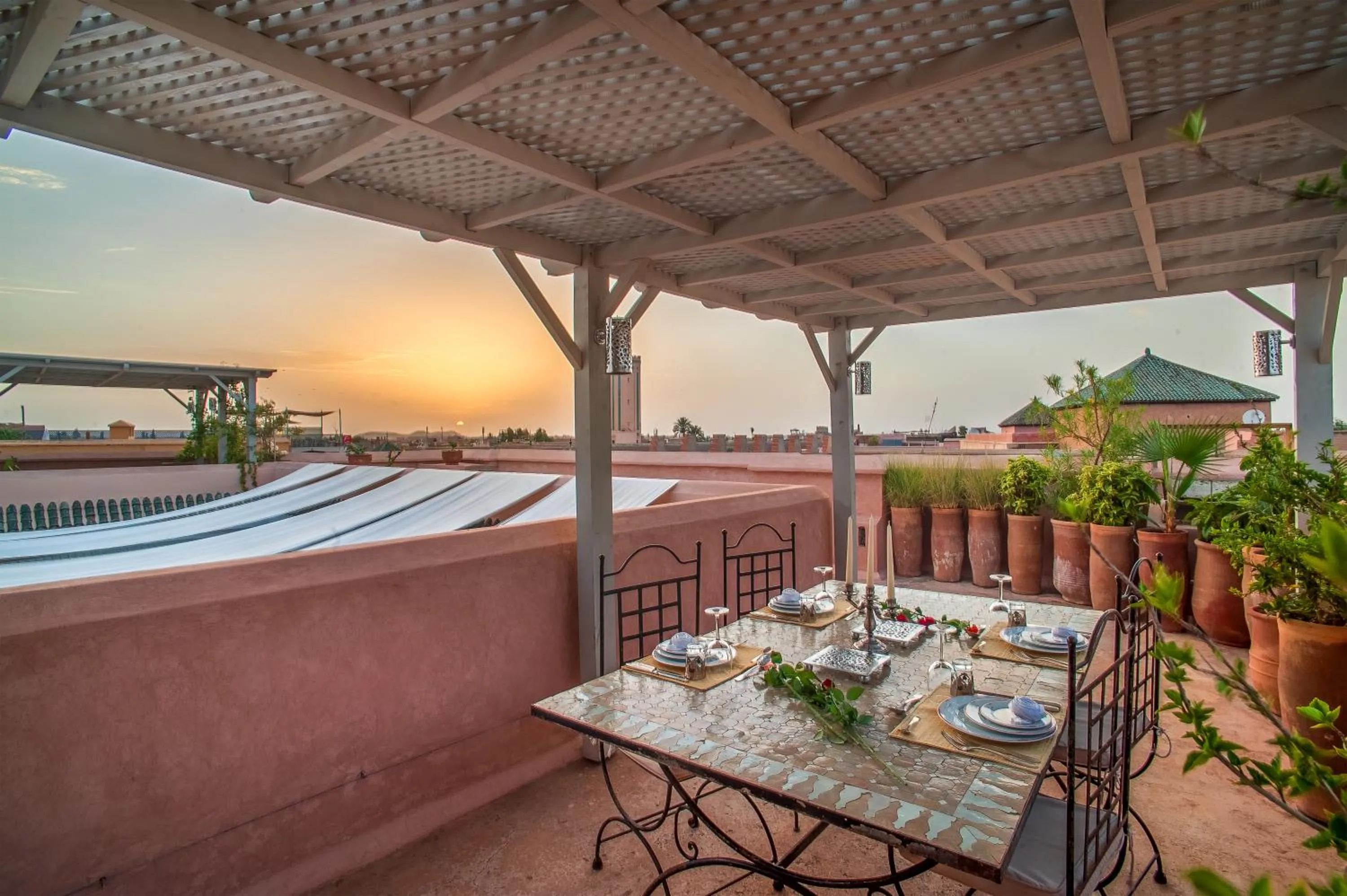 Restaurant/places to eat in Dar Lalla F'dila