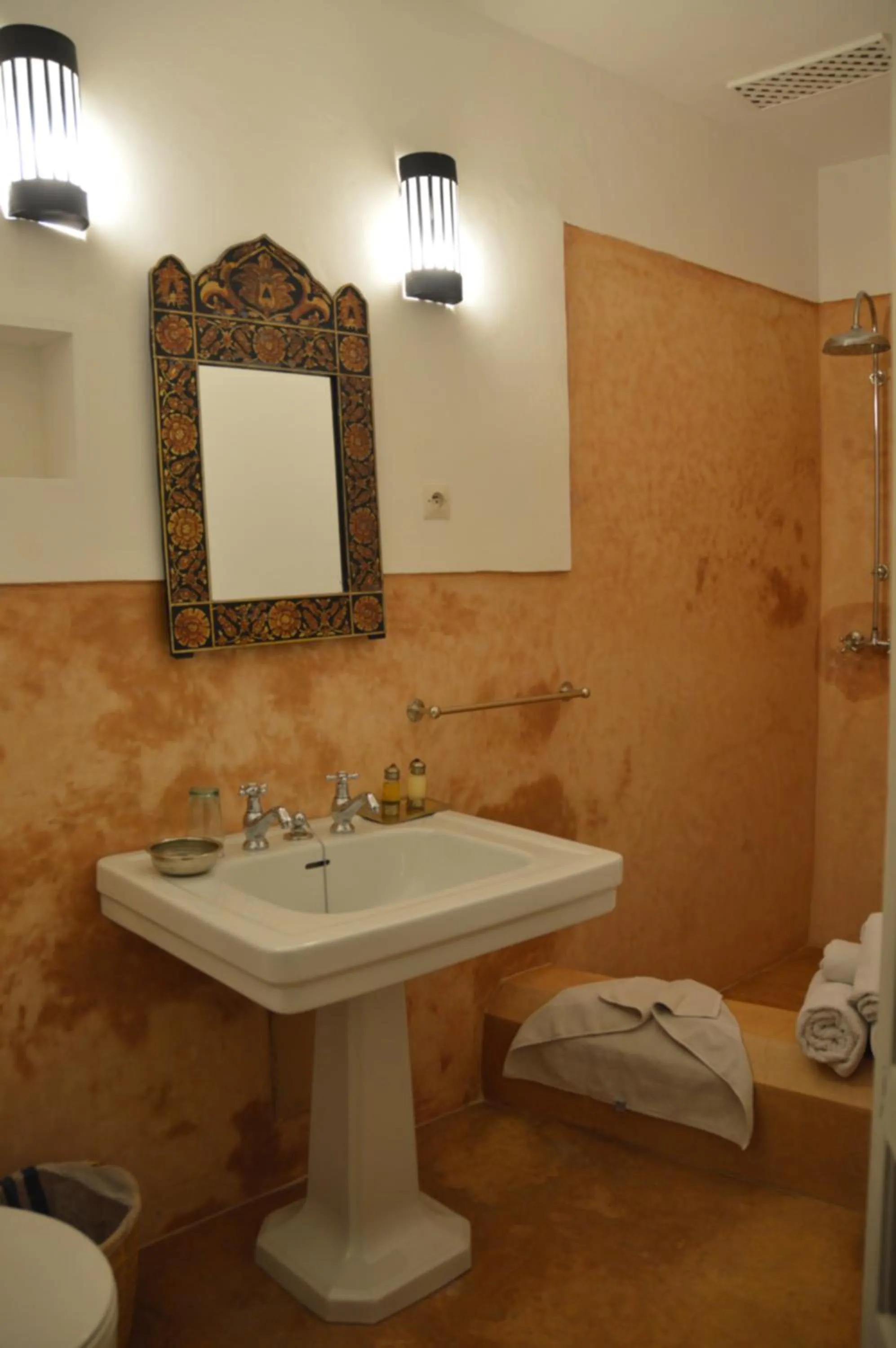 Bathroom in Dar Lalla F'dila