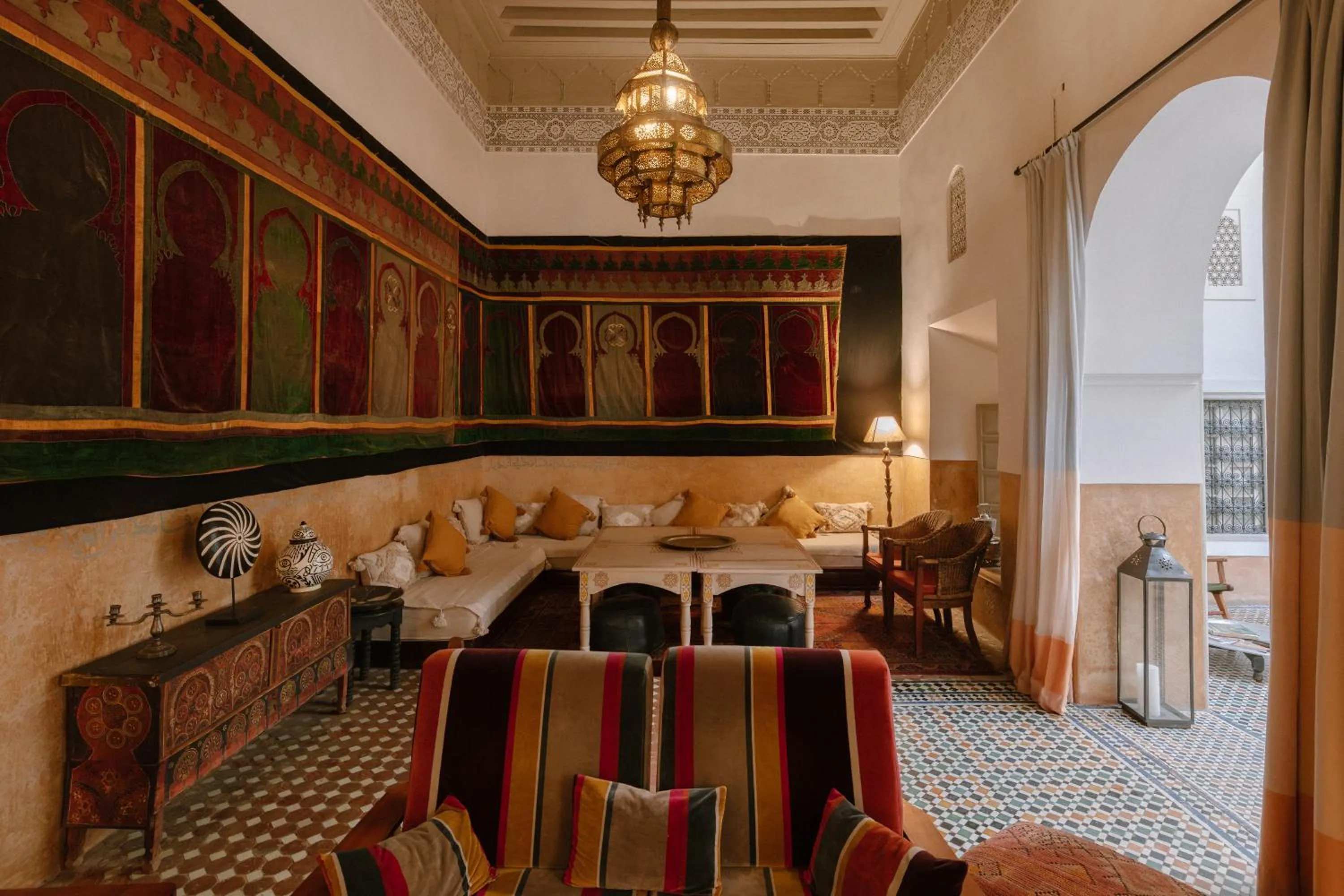 Communal lounge/ TV room in Dar Lalla F'dila