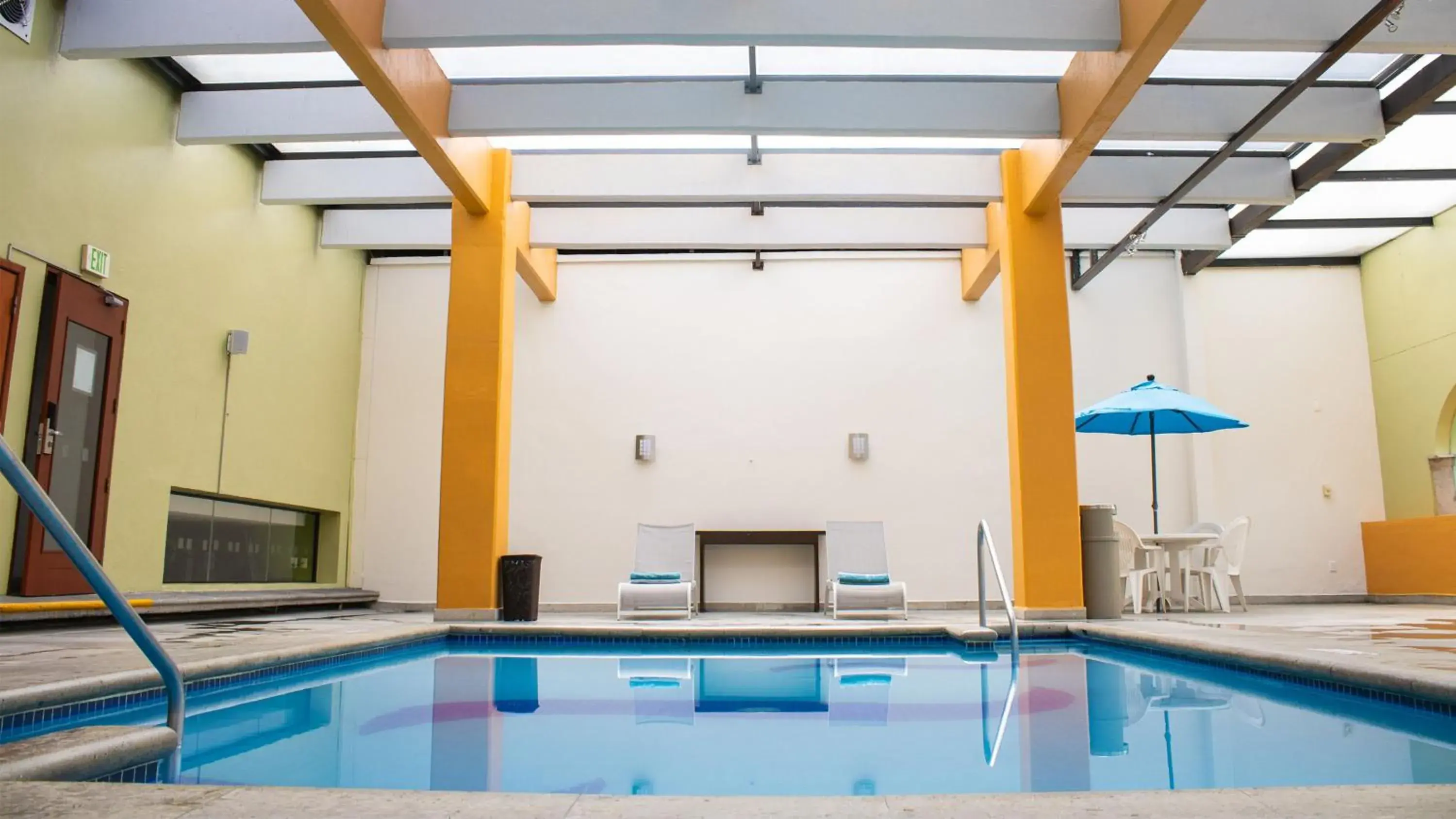 Swimming pool in Holiday Inn Orizaba by IHG Swimming pool in Holiday Inn Orizaba by IHG