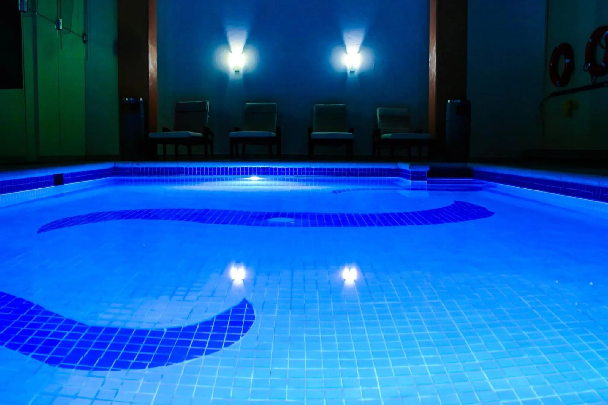 Swimming pool in Holiday Inn Orizaba by IHG