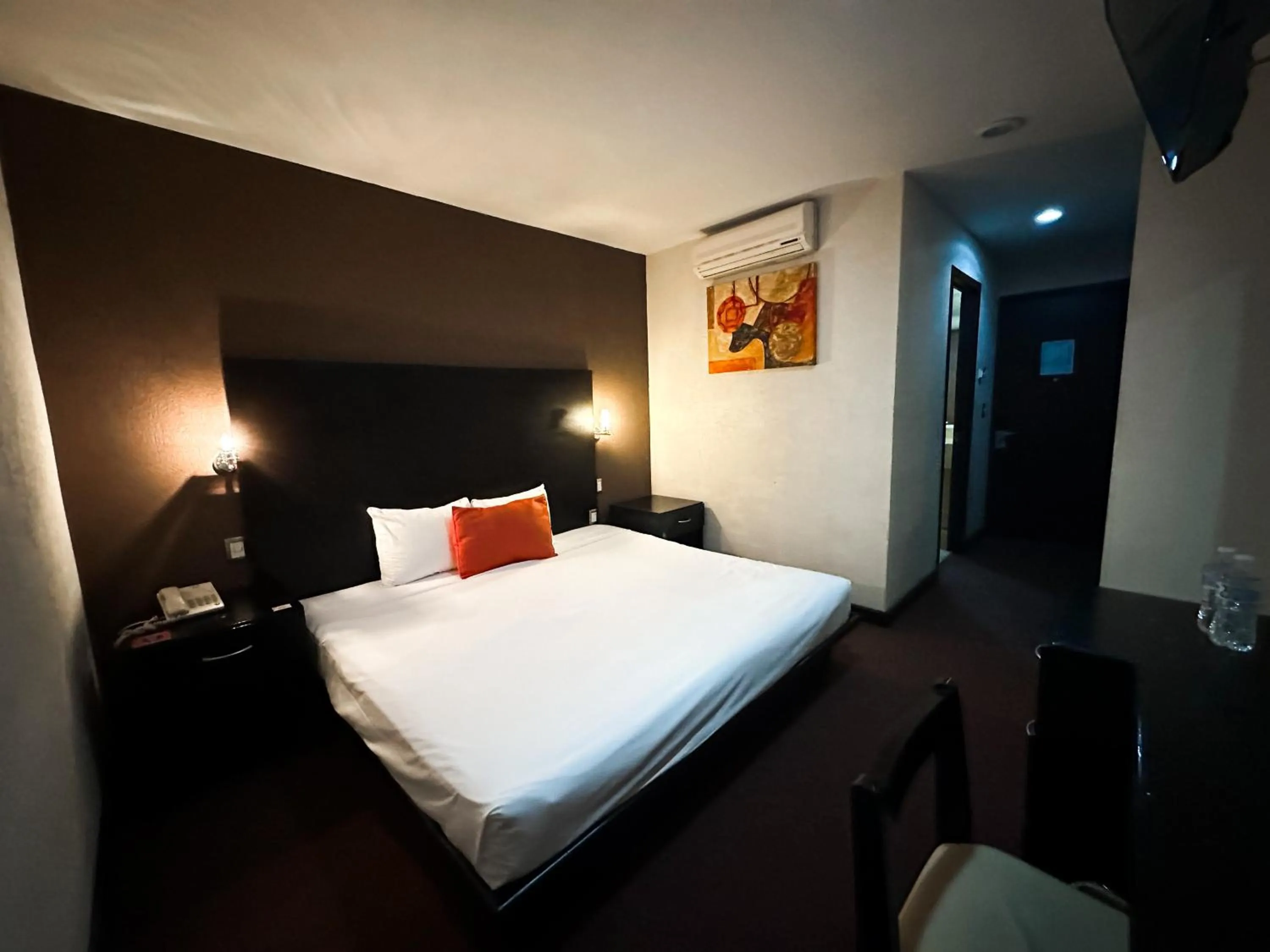 Bed in Hotel Vista Inn Premium