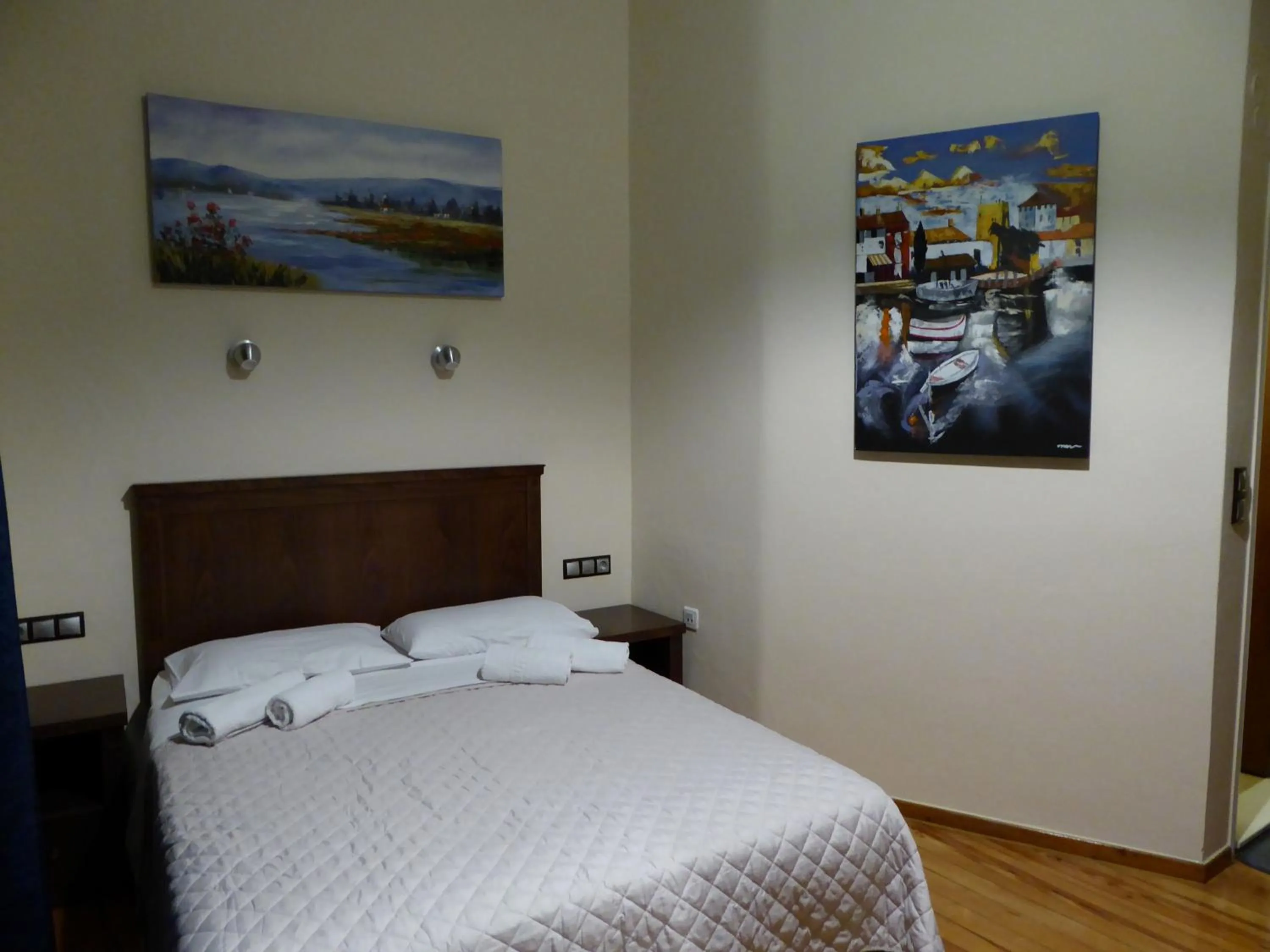 Bed in Sea Front Old Town