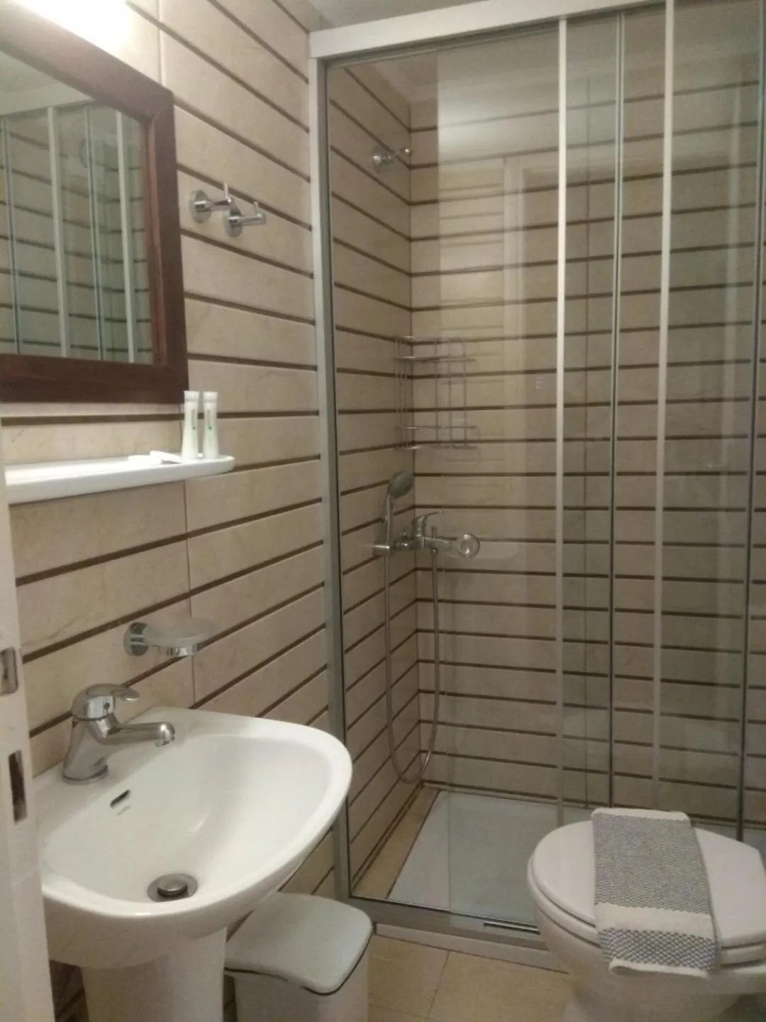 Bathroom in Sea Front Old Town