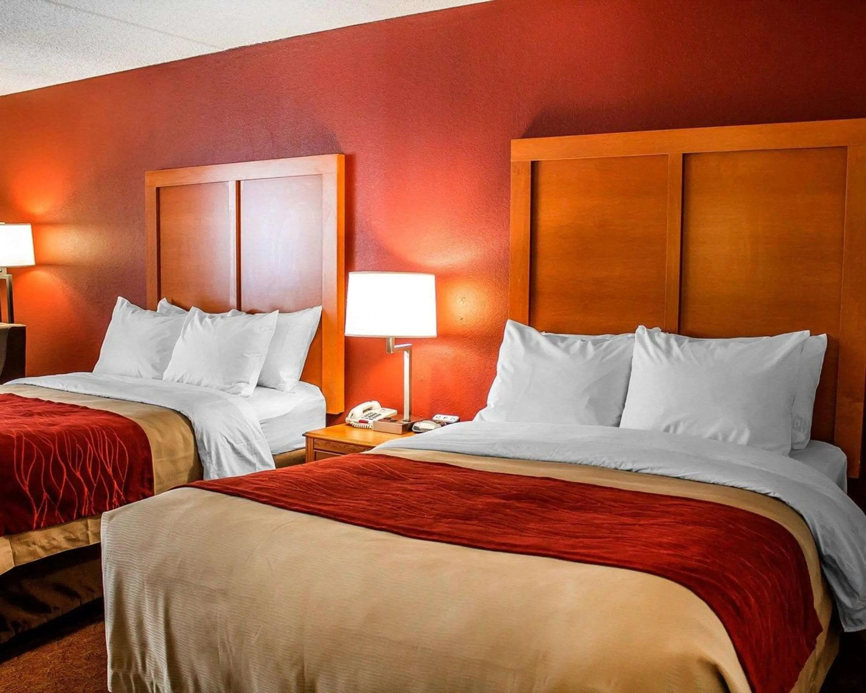 Bedroom, Bed in Quality Inn