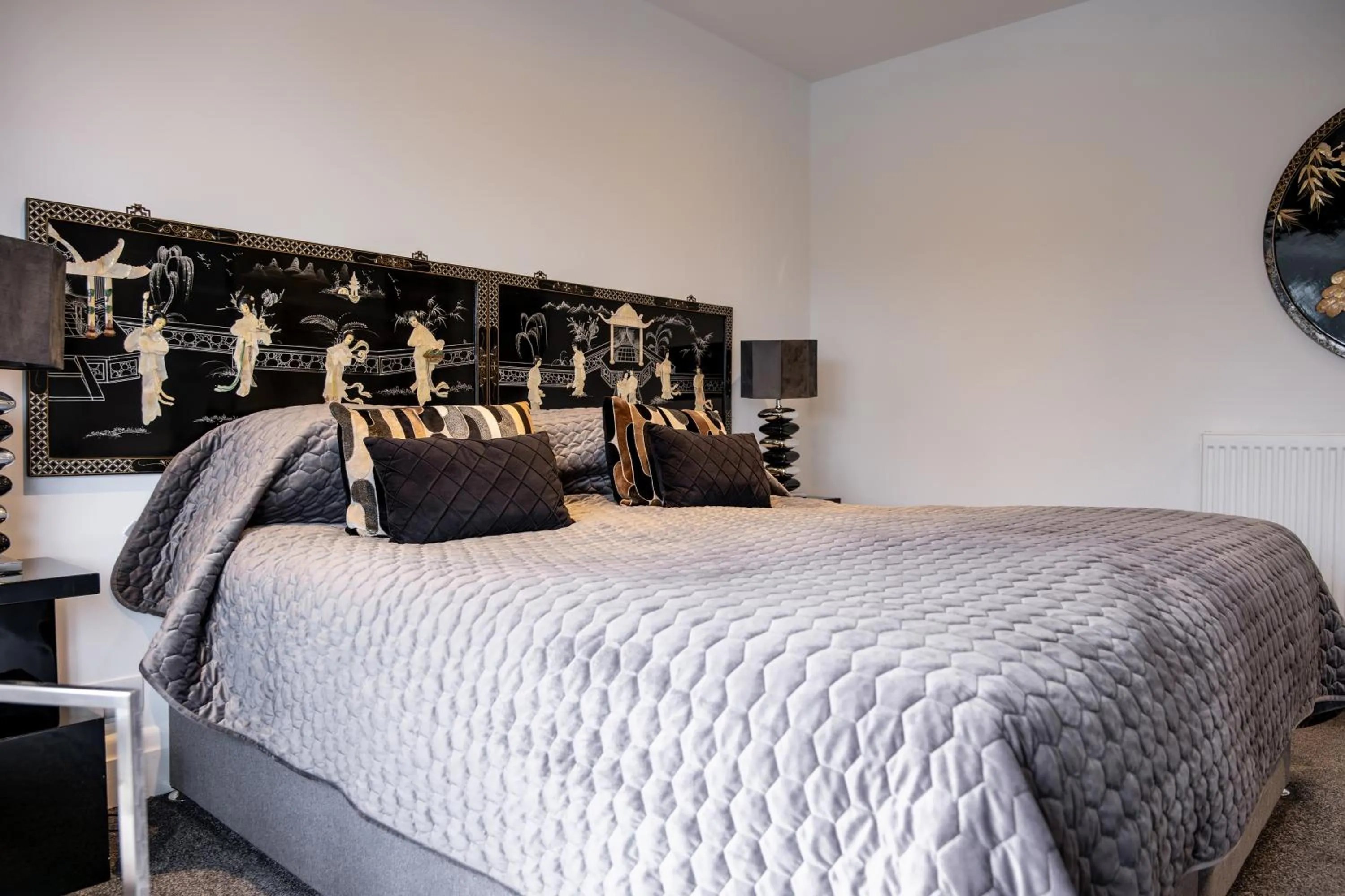 Bedroom, Bed in Park Manor Hotel