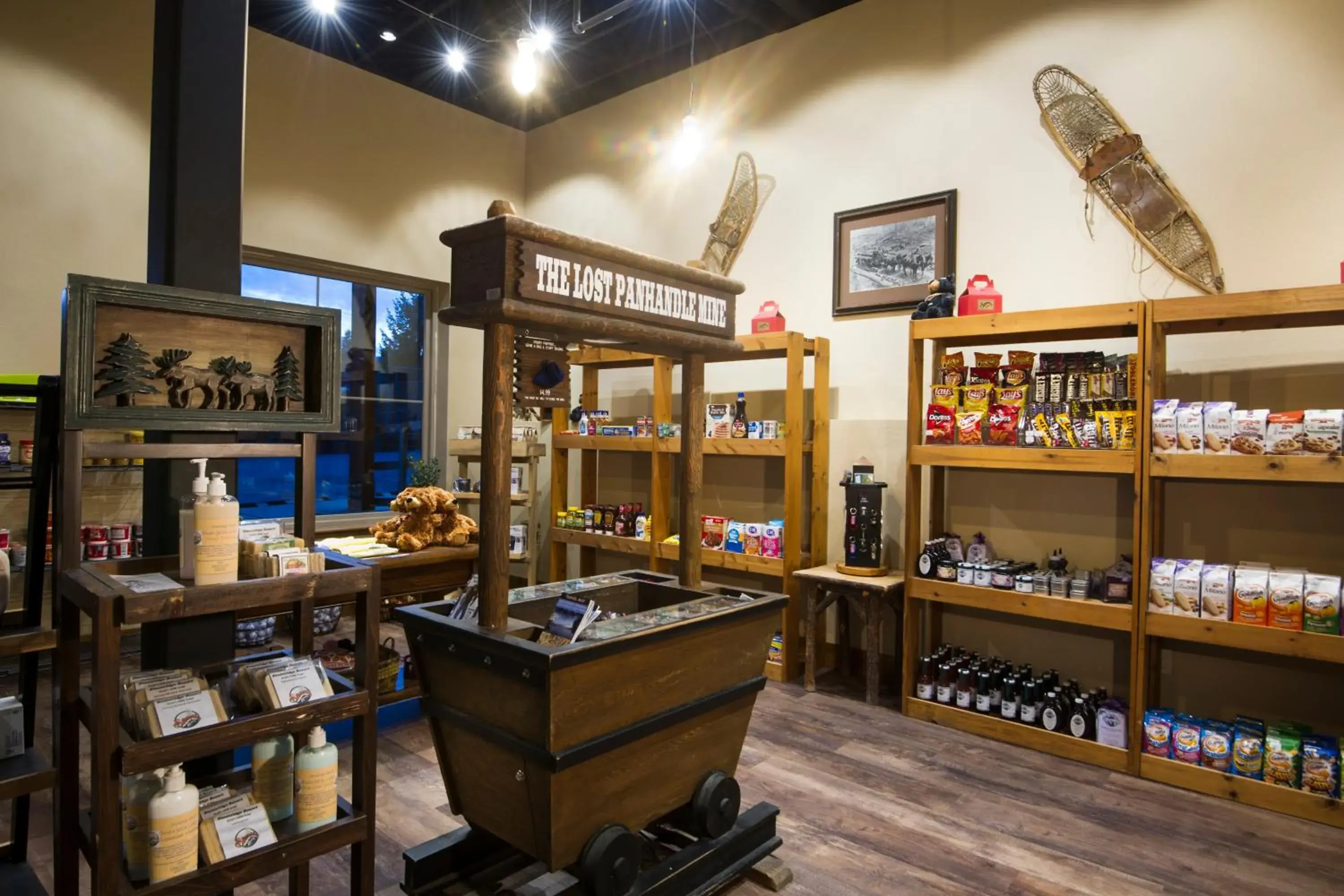 On-site shops in Stoneridge Resort On-site shops in Stoneridge Resort