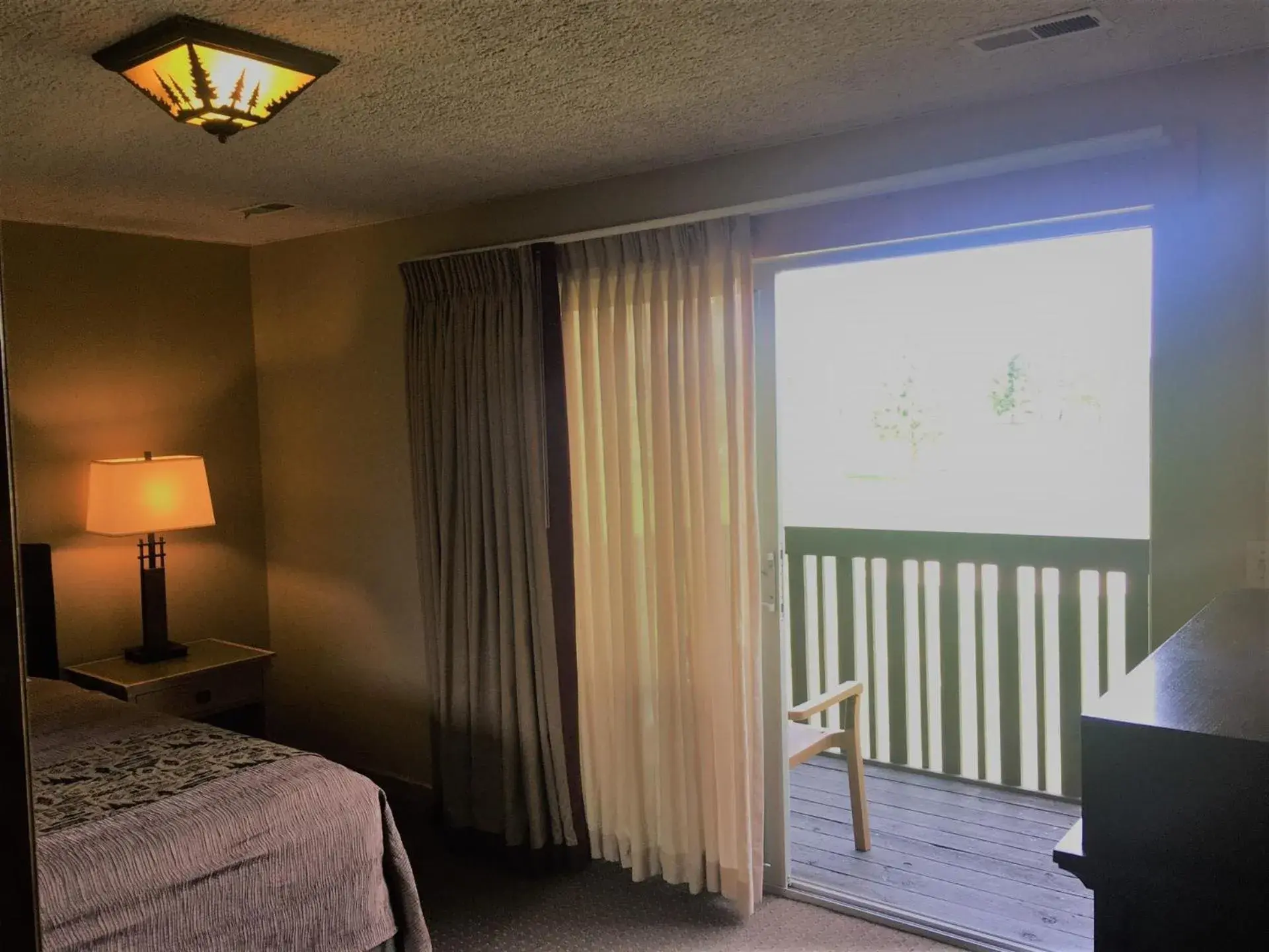 Bed in Stoneridge Resort Bed in Stoneridge Resort