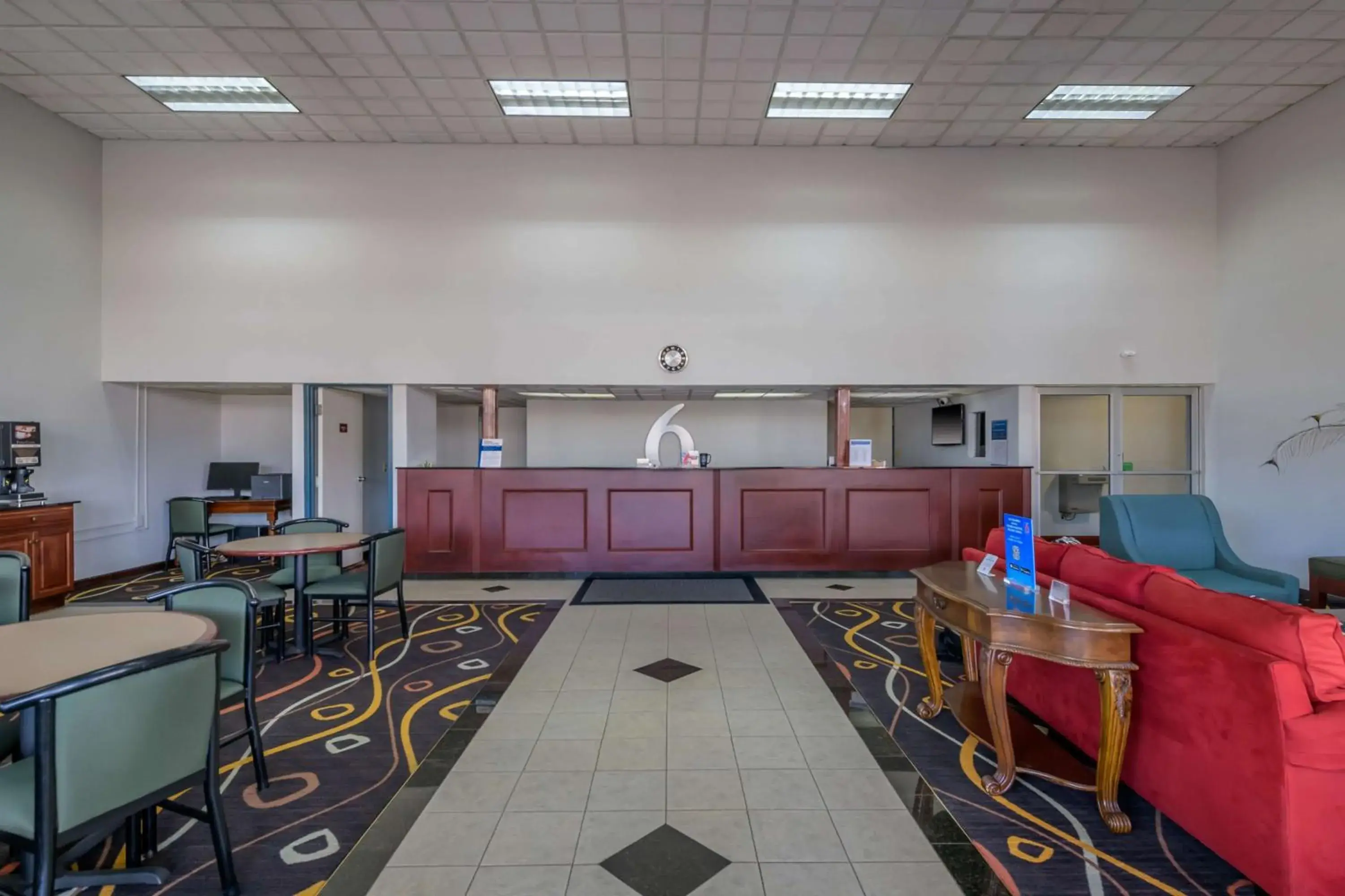 Lobby or reception in Super 8 by Wyndham Forsyth Lobby or reception in Super 8 by Wyndham Forsyth