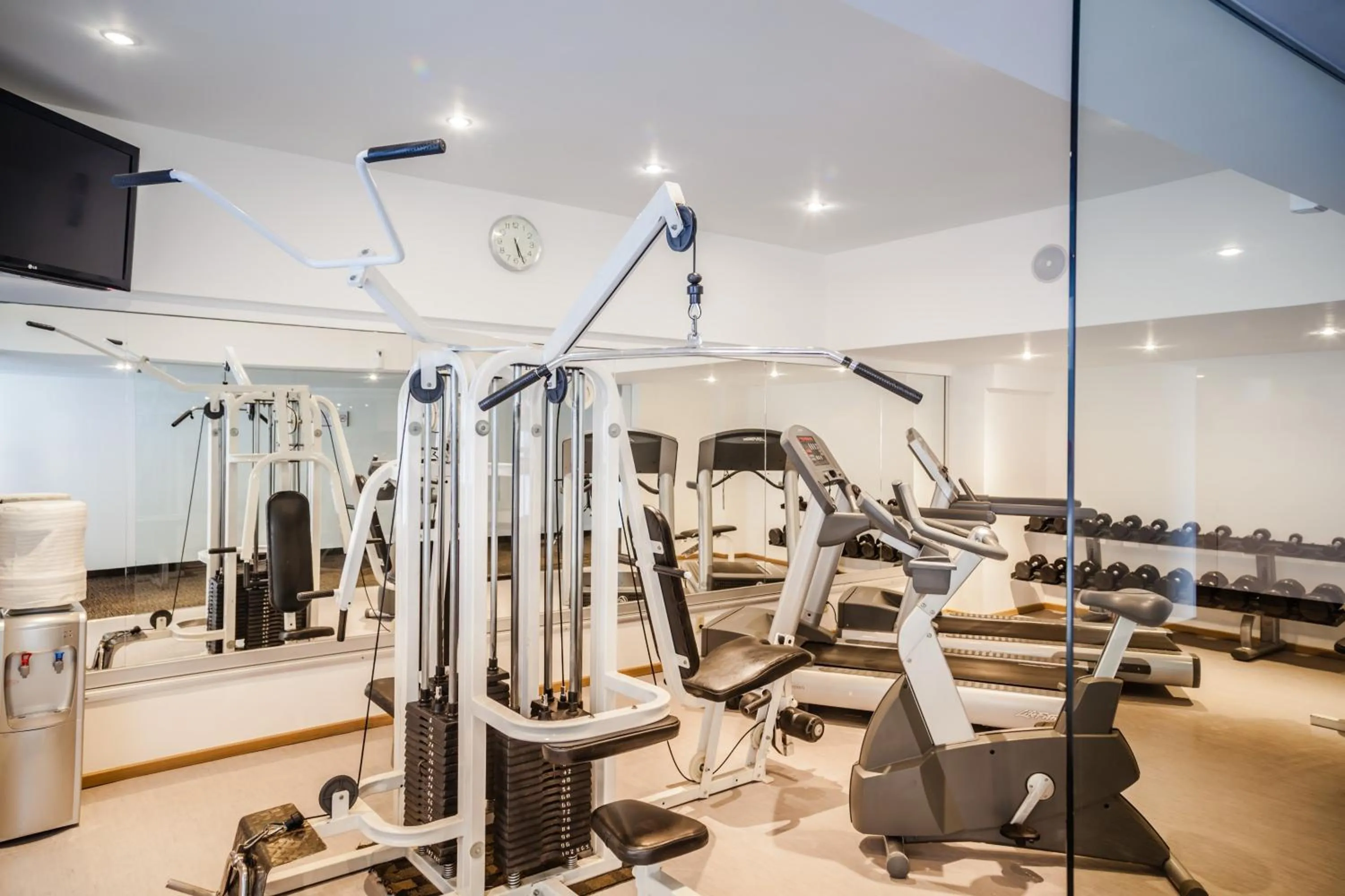 Fitness centre/facilities in Fiesta Inn Tlalnepantla
