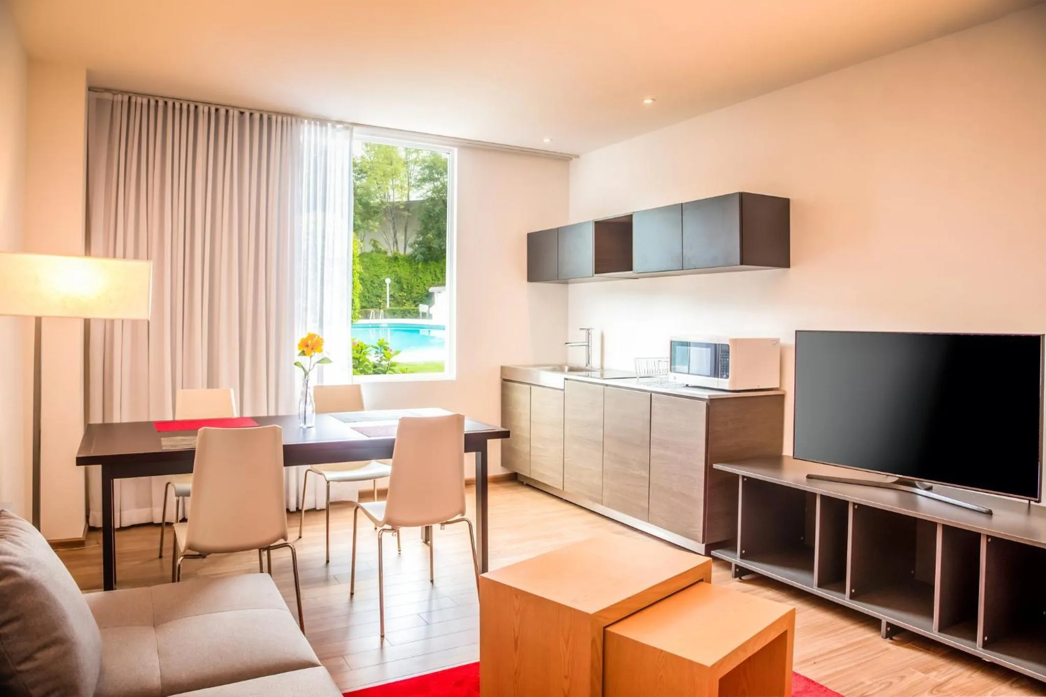 Photo of the whole room in Fiesta Inn Express Perinorte