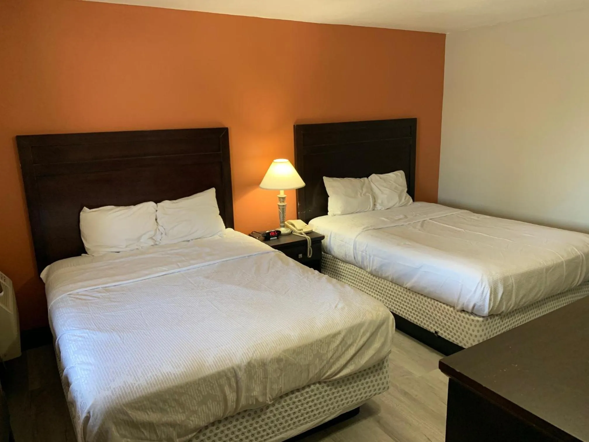 Bed in Stadium View Inn