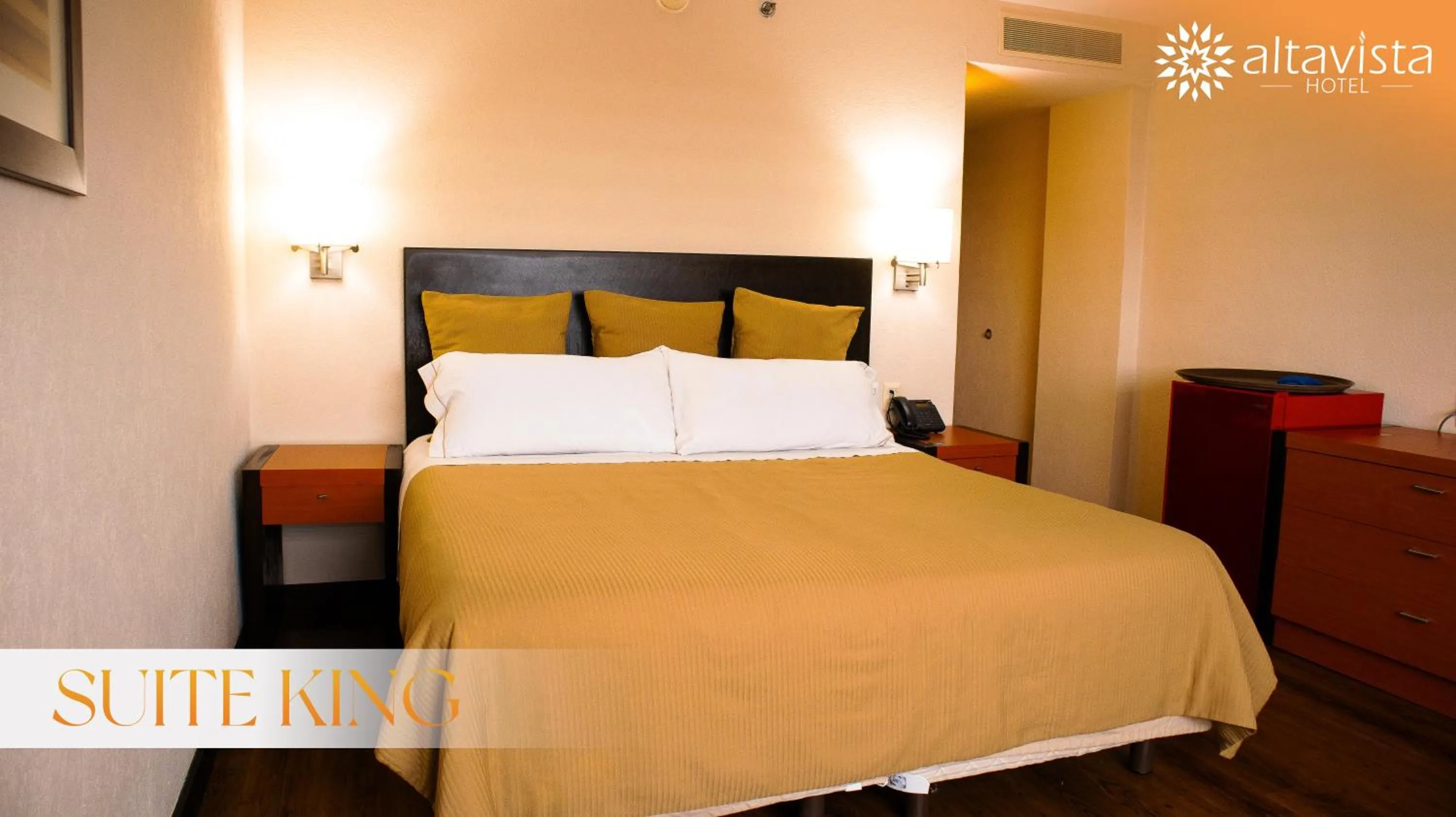 Bed in Altavista Hotel