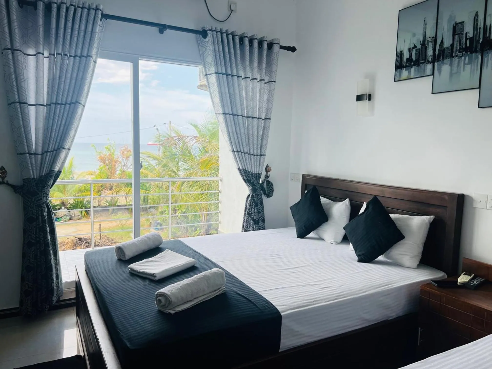 Liyonaa Beach Hotel