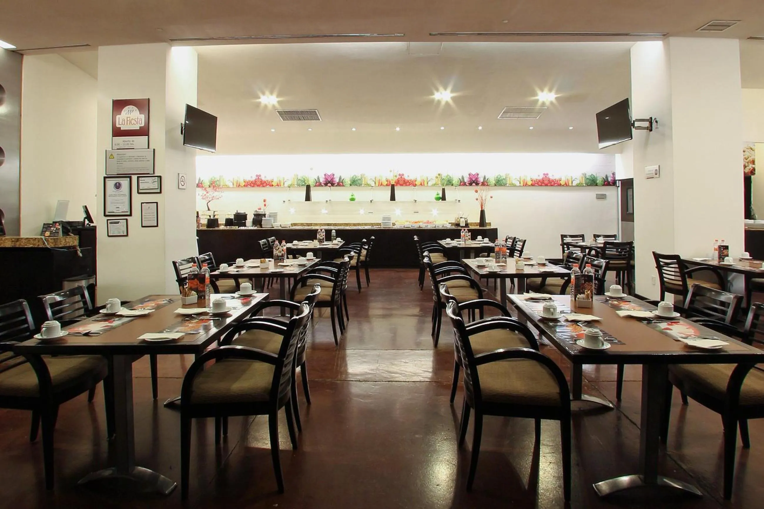 Restaurant/places to eat in Fiesta Inn Express Durango