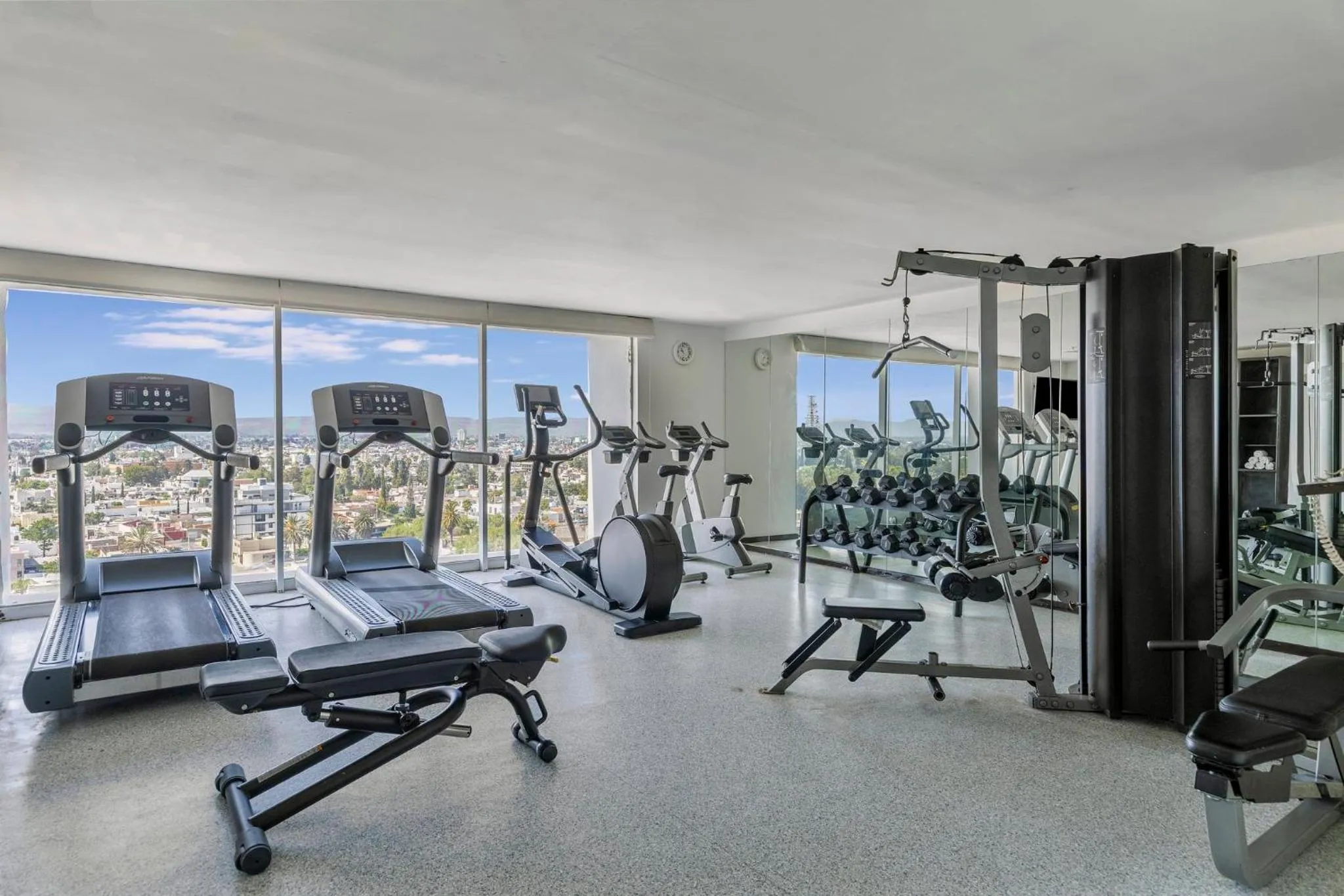 Fitness centre/facilities in Fiesta Inn Express Durango