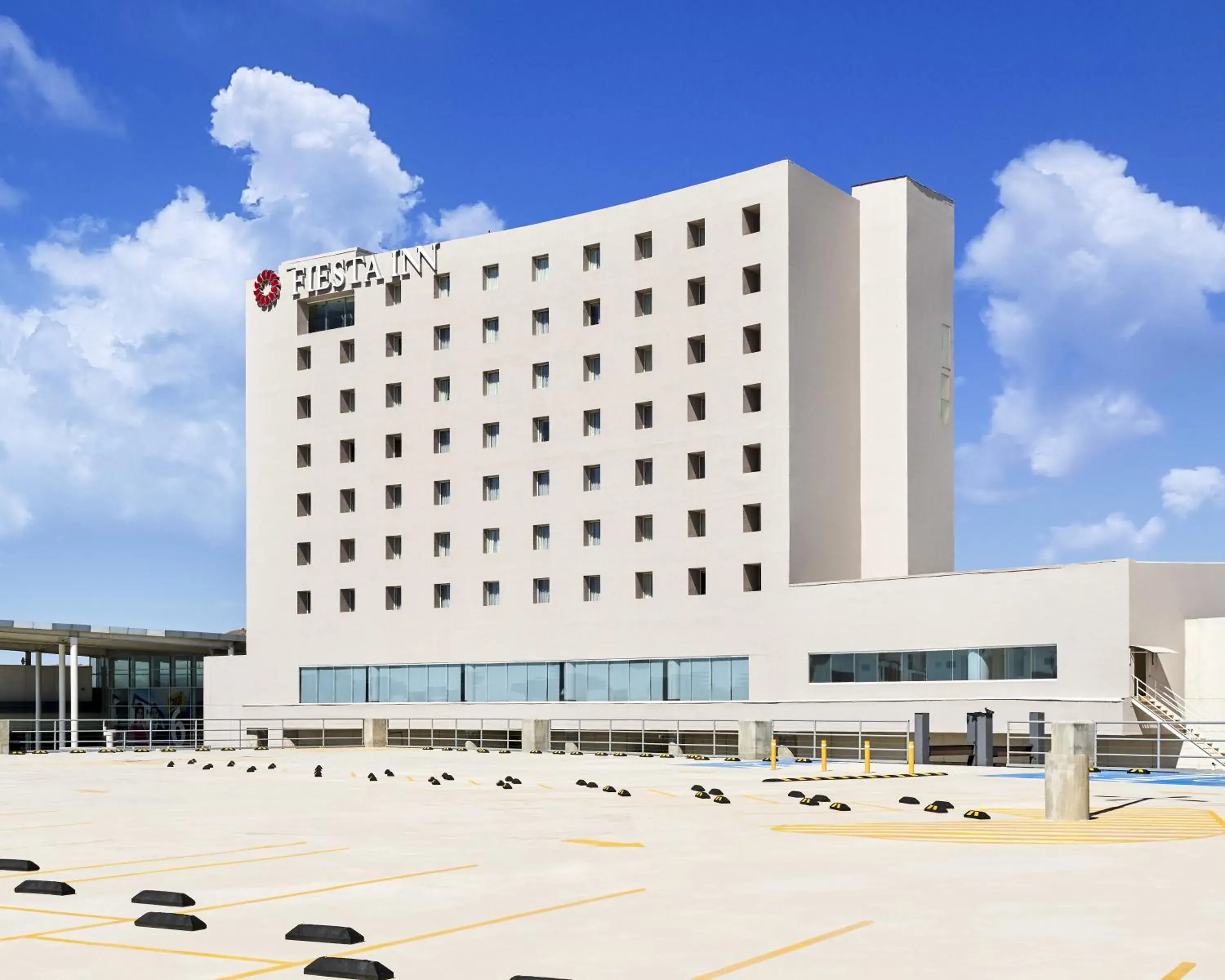 Property building in Fiesta Inn Express Durango Property building in Fiesta Inn Express Durango