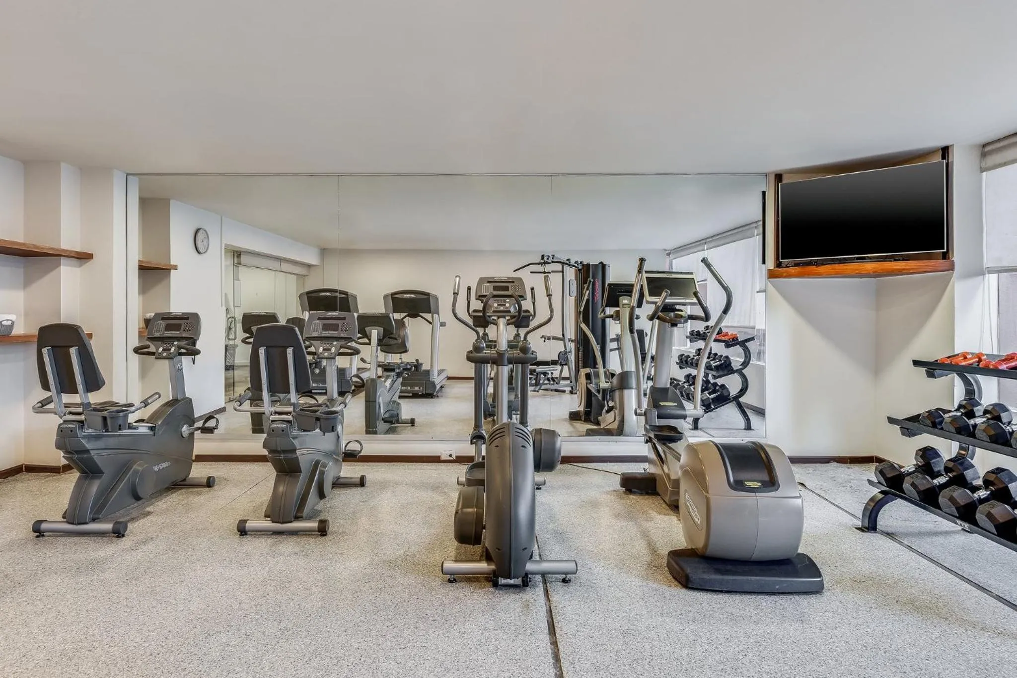 Fitness centre/facilities in Fiesta Inn Cuernavaca