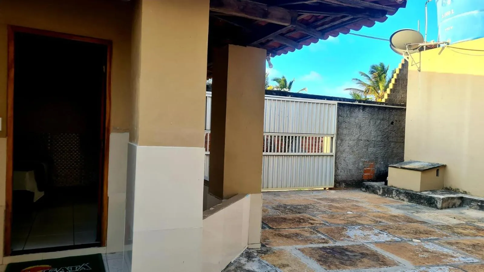 Facade/entrance in Pousada Jagatá