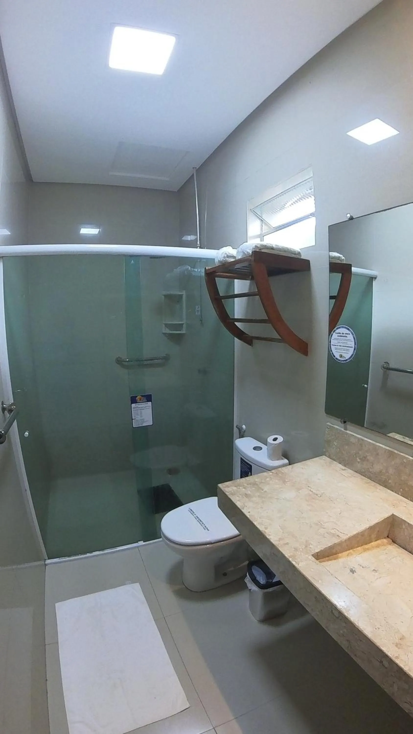 Toilet in Pousada Jagatá