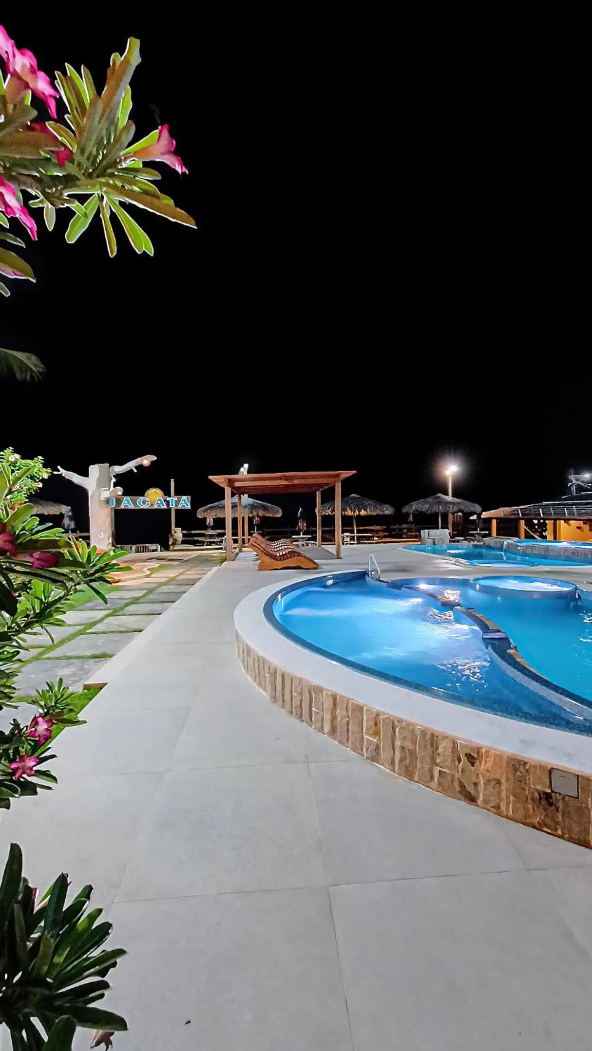 Swimming pool in Pousada Jagatá