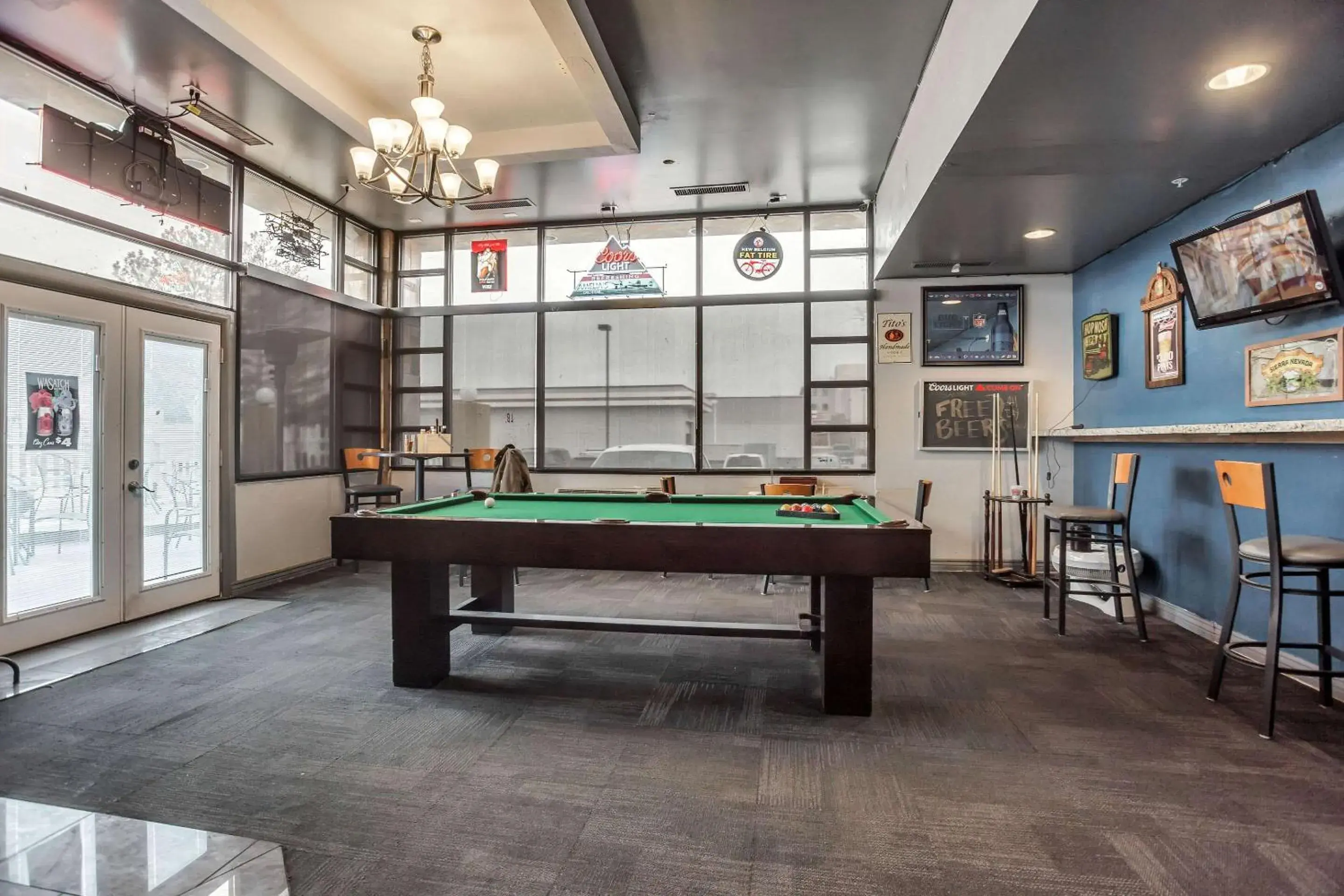 Restaurant/places to eat in Clarion Inn Salt Lake City Airport Restaurant/places to eat in Clarion Inn Salt Lake City Airport