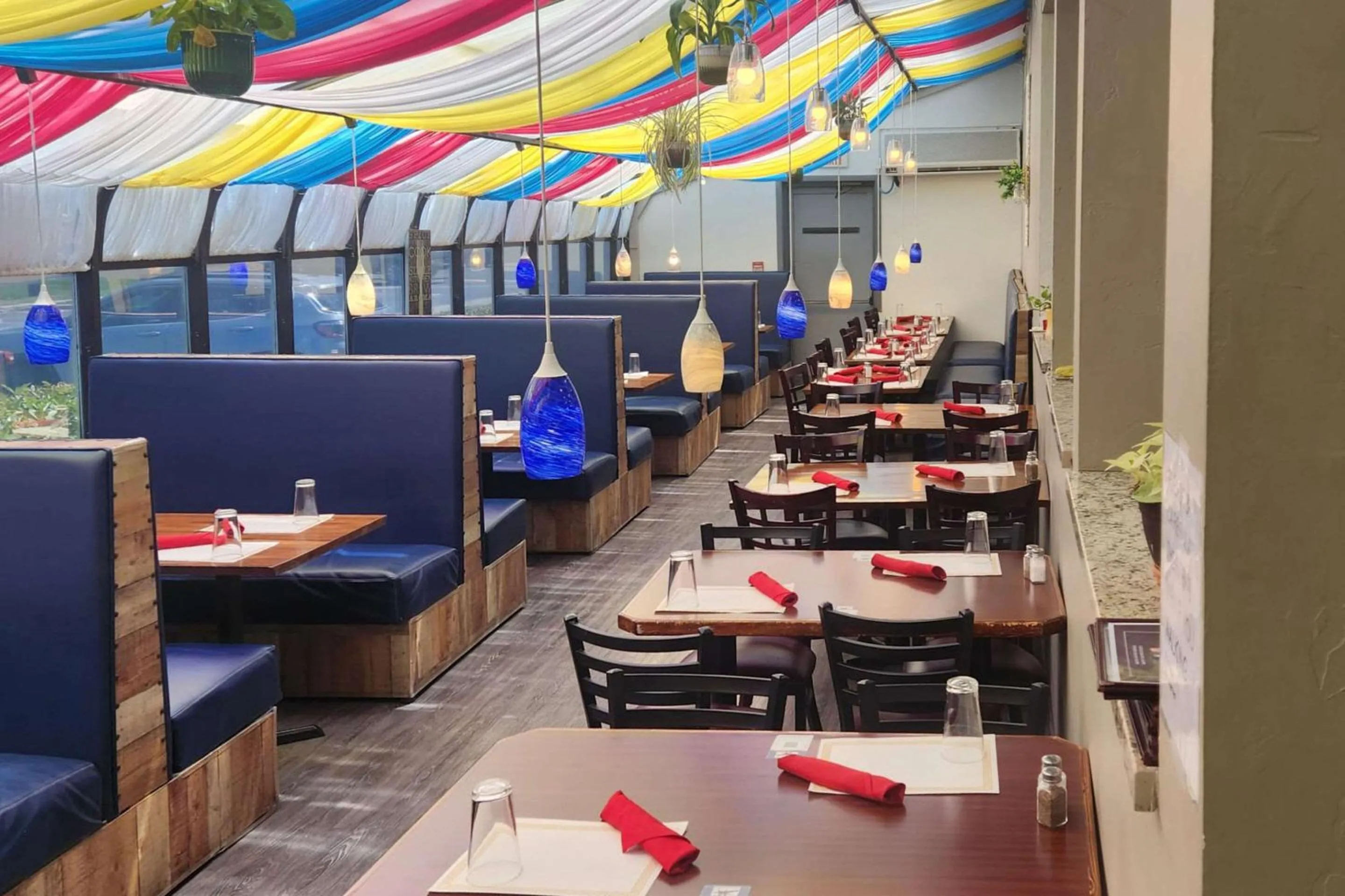 Restaurant/places to eat in Clarion Inn Salt Lake City Airport