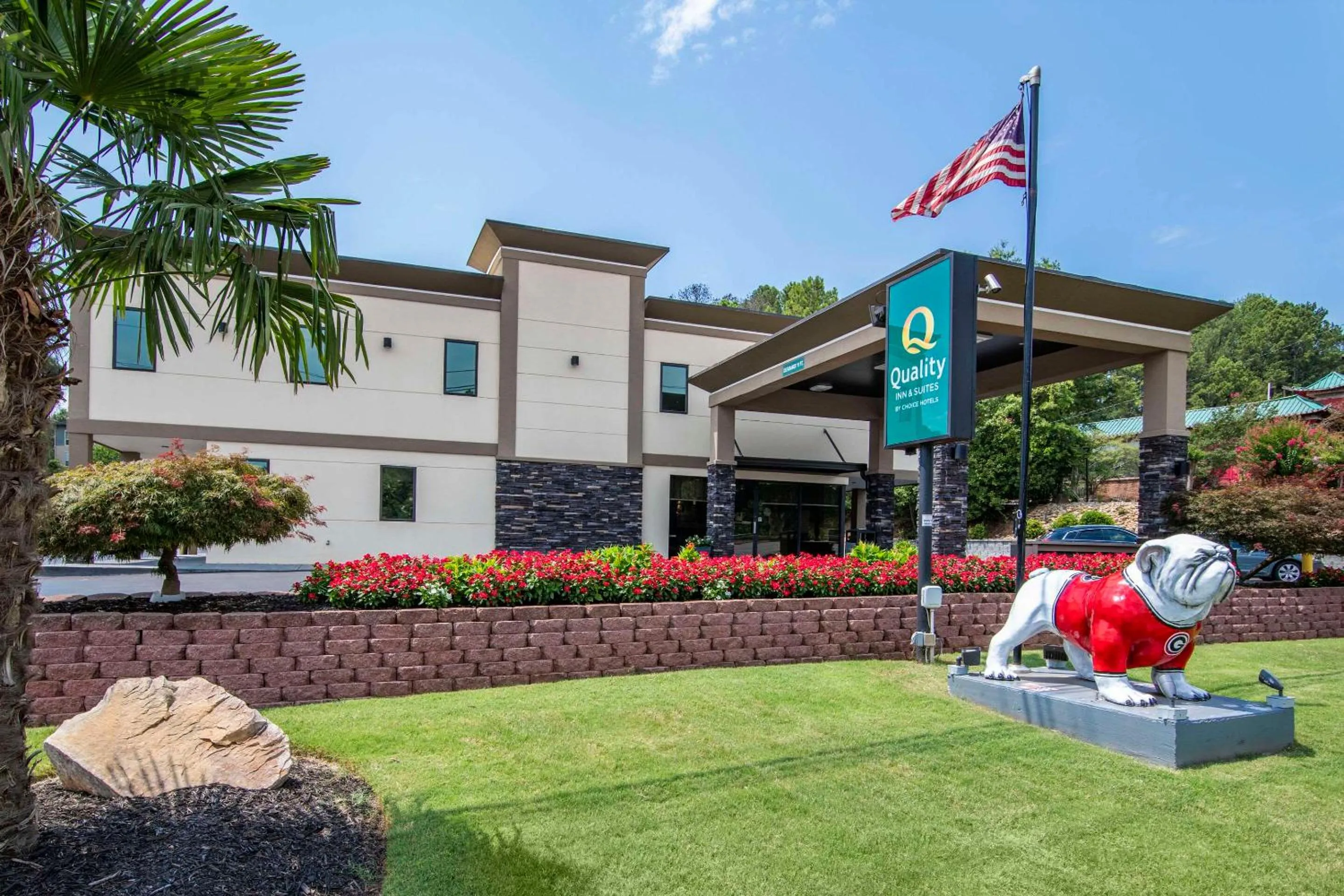 Property building in Quality Inn & Suites Athens University Area