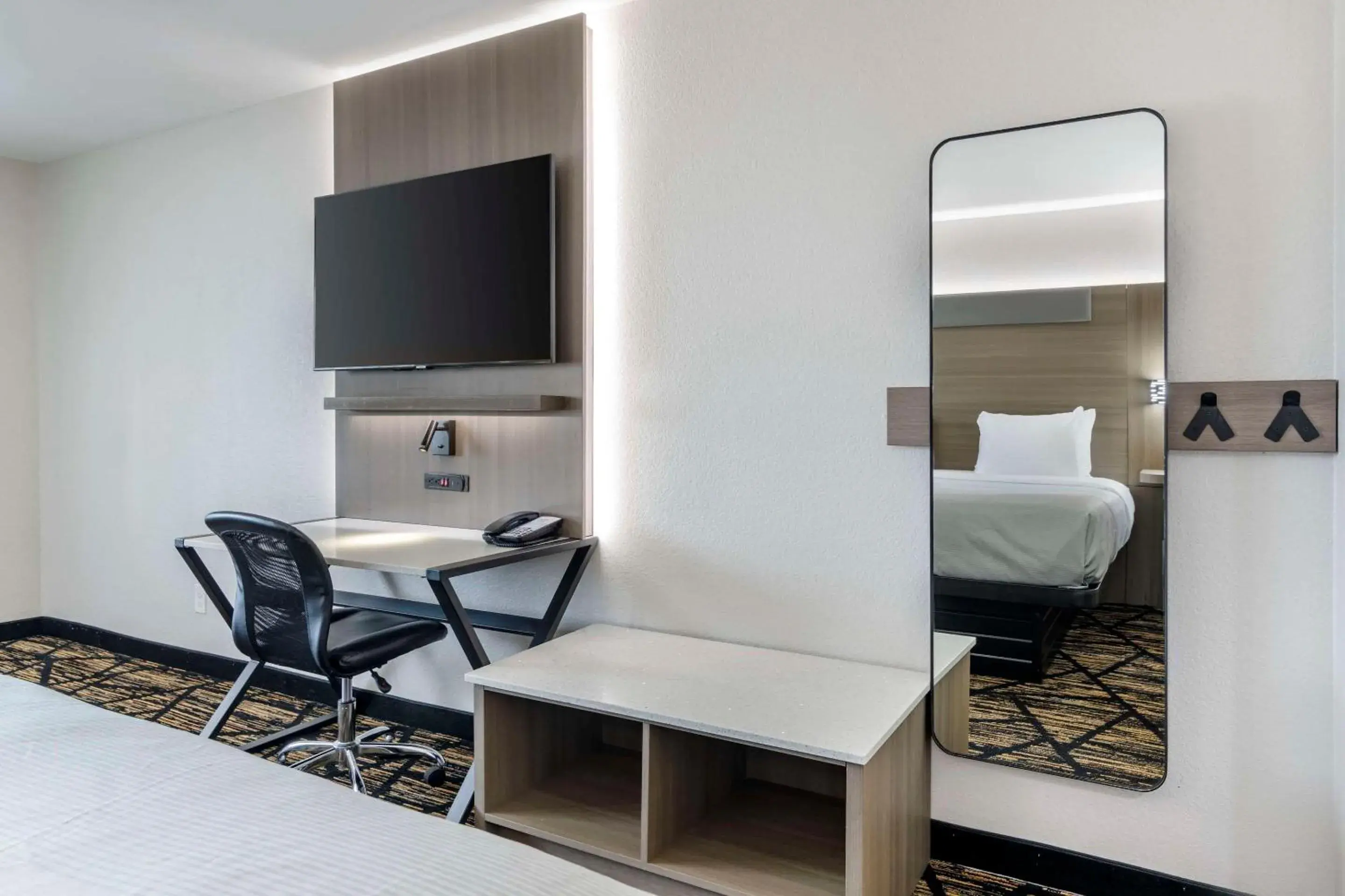 Bedroom, Bed in Quality Inn & Suites Athens University Area Bedroom, Bed in Quality Inn & Suites Athens University Area