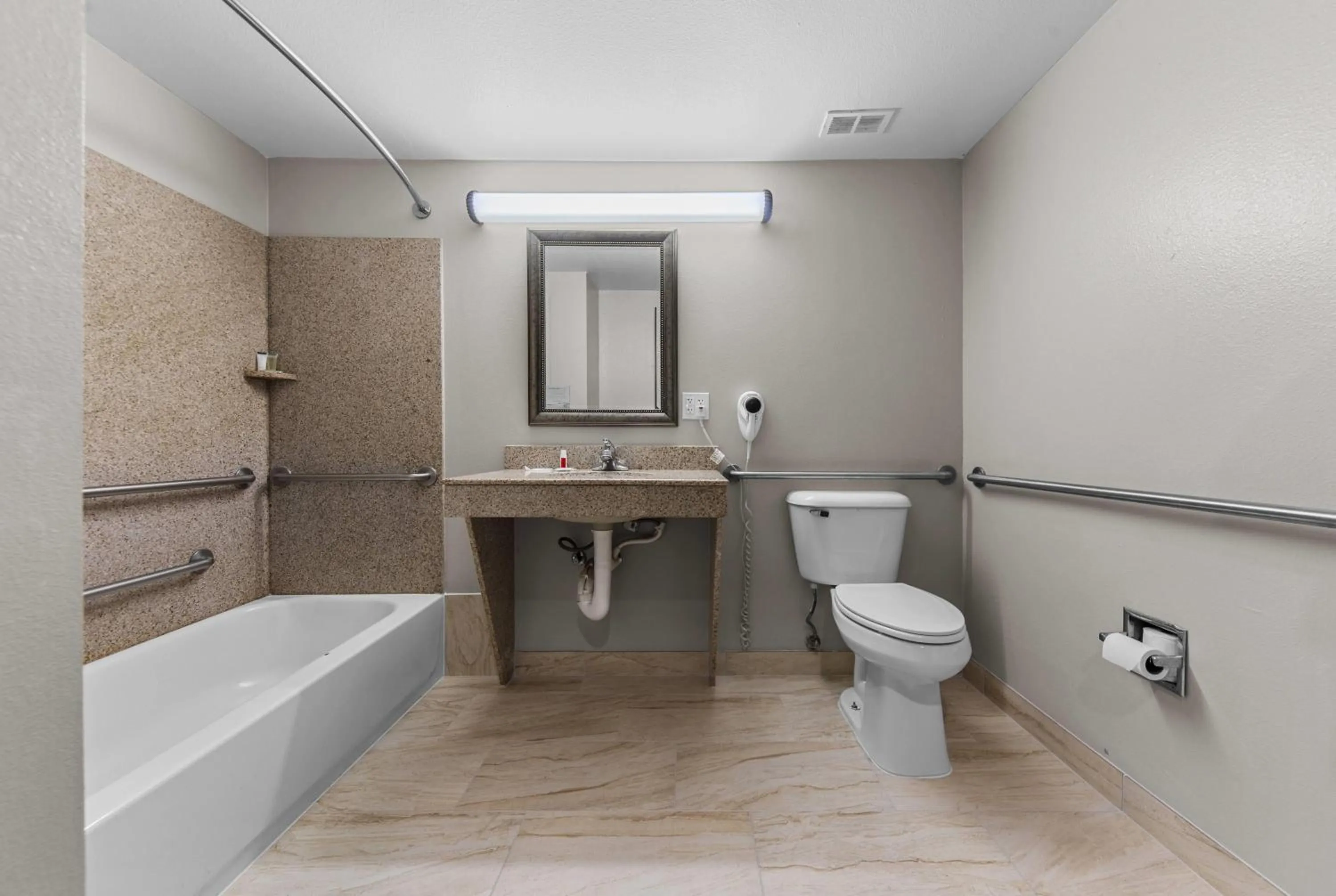 Bathroom in Days Inn by Wyndham Salado