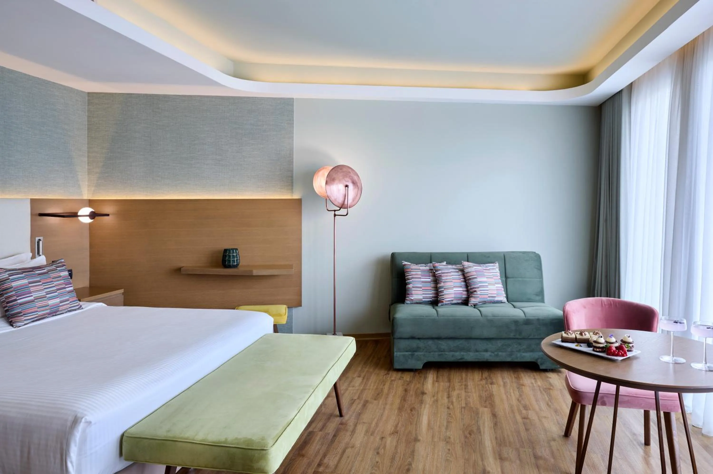 Bed in Zeus Essence Wyndham Athens Residence